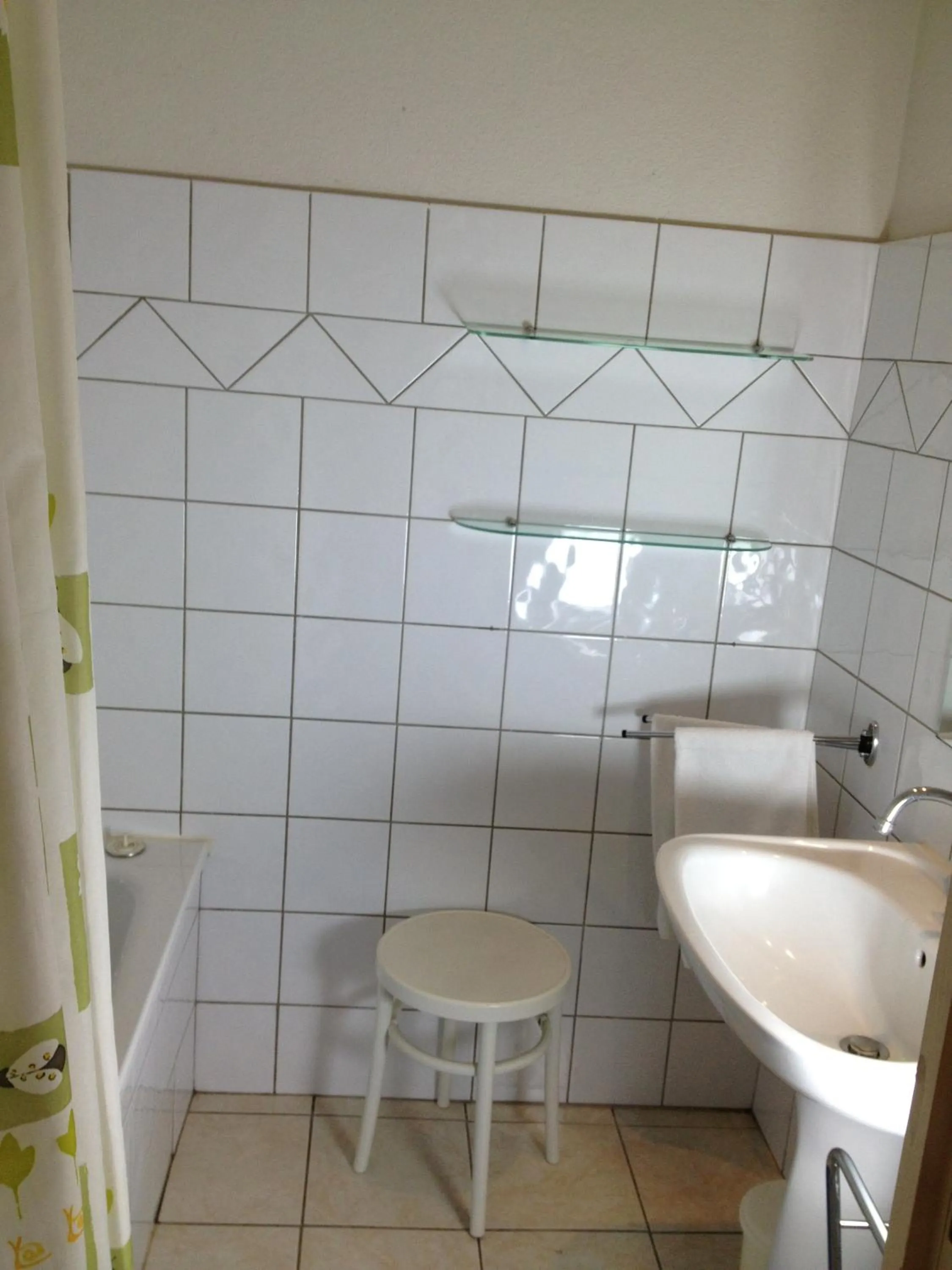 Bathroom in Hôtel De La Mer