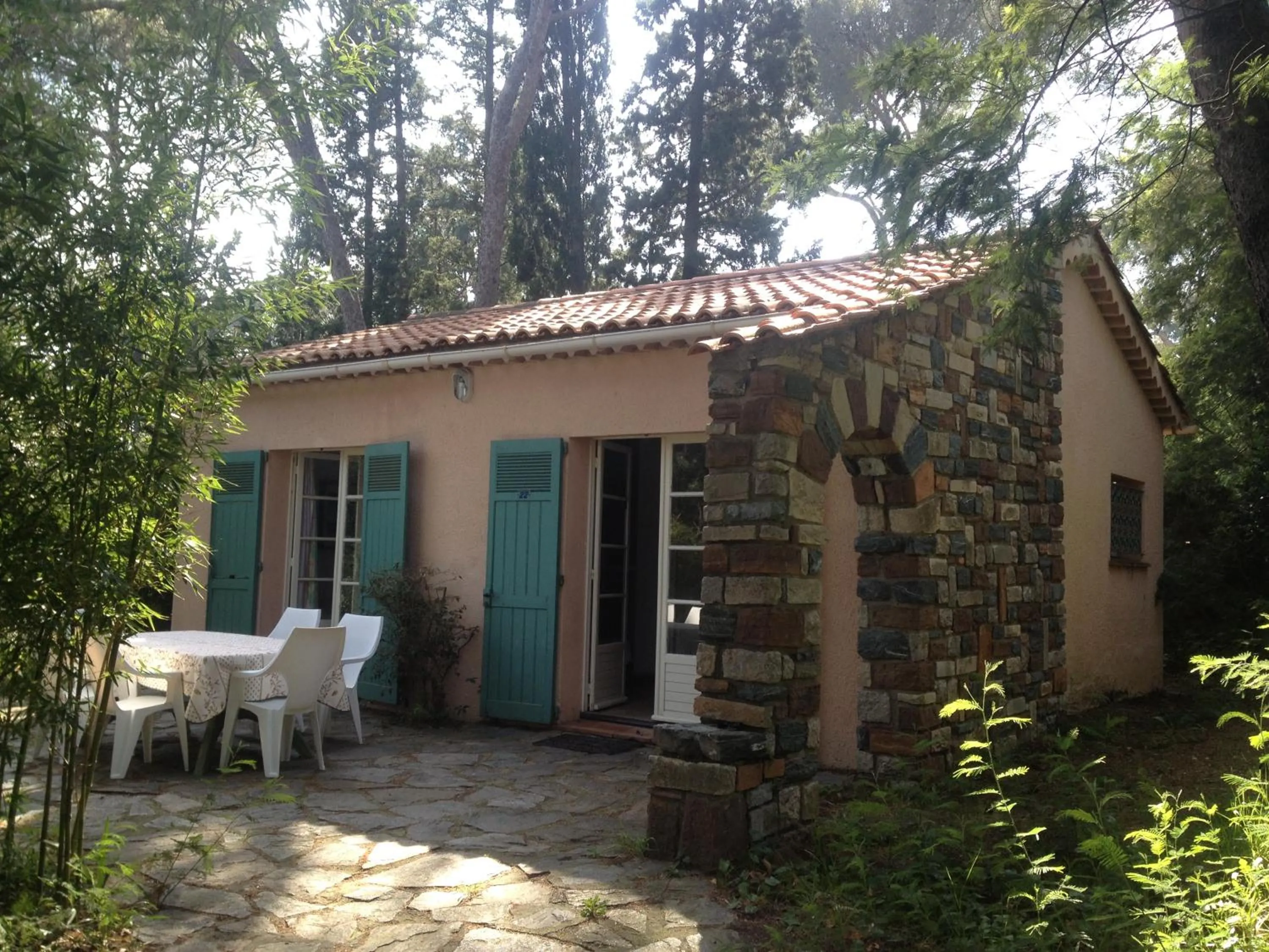 Patio in Hôtel De La Mer