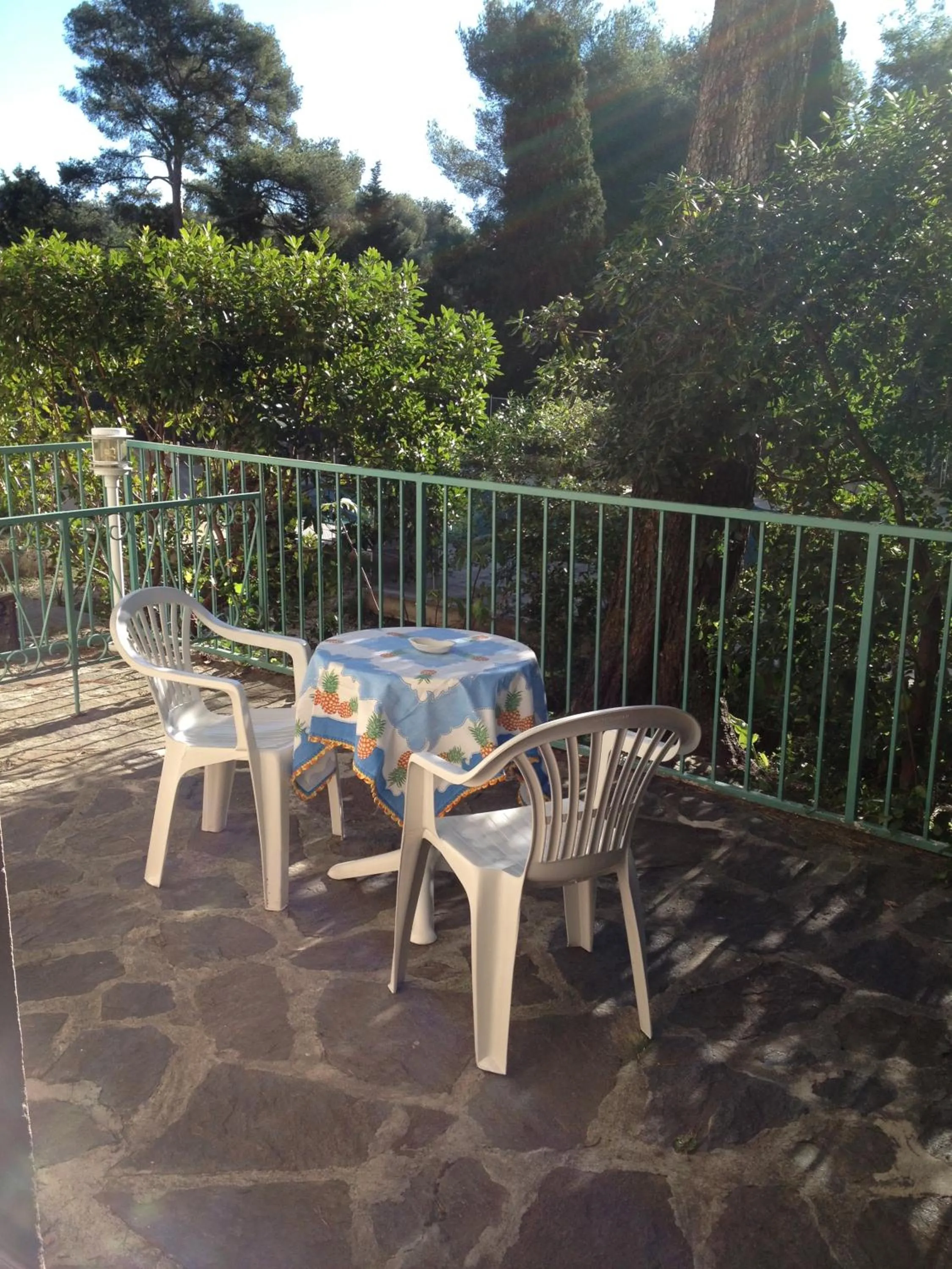 Property building in Hôtel De La Mer