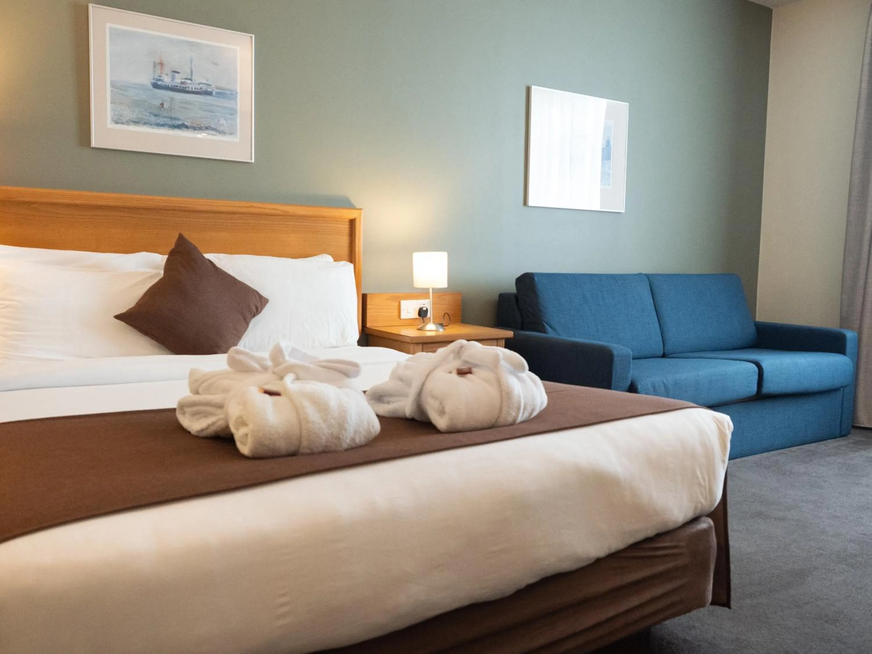 Bed in Future Inn Cardiff Bay