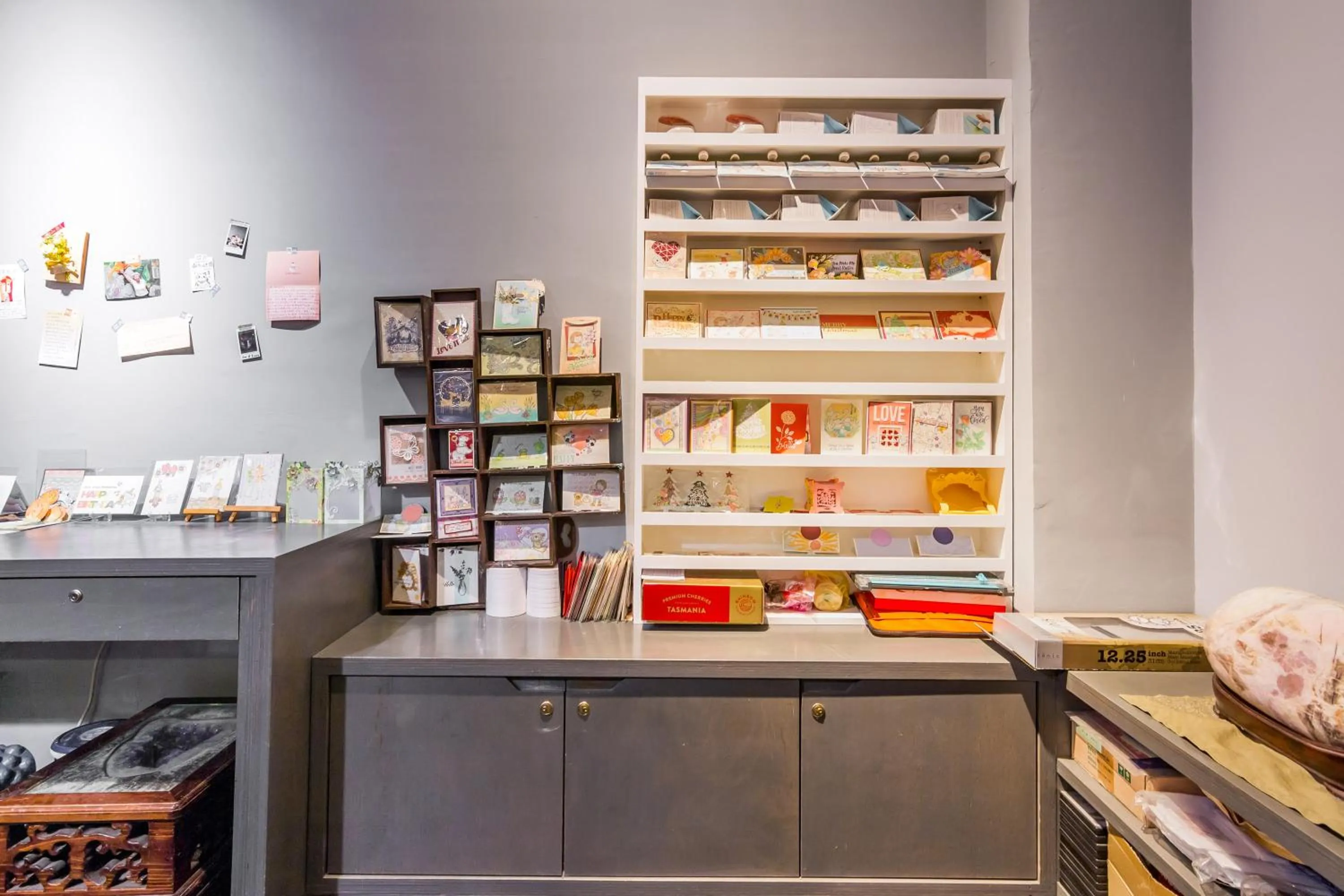 Decorative detail in Fun Simon