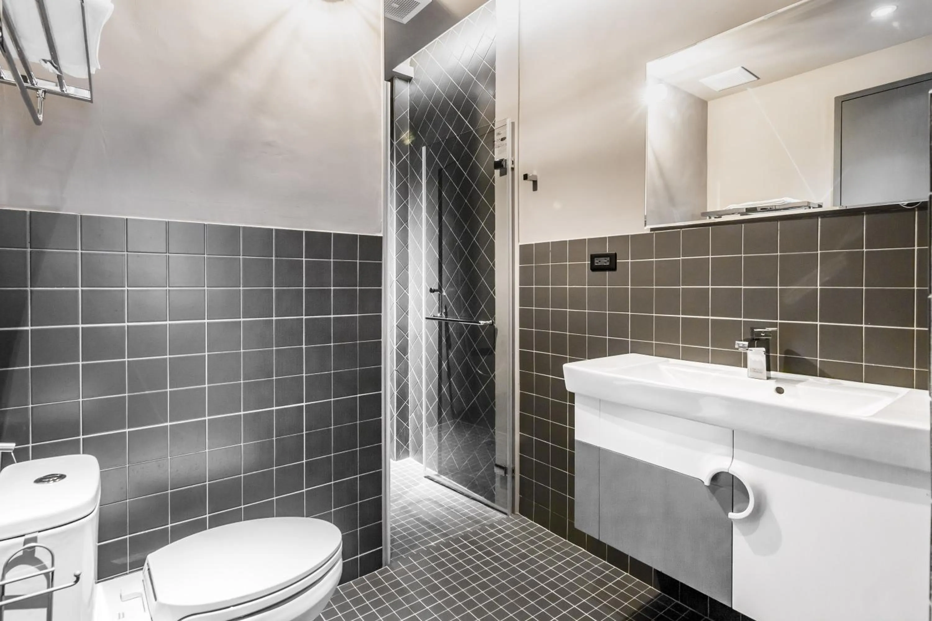 Decorative detail in Fun Simon