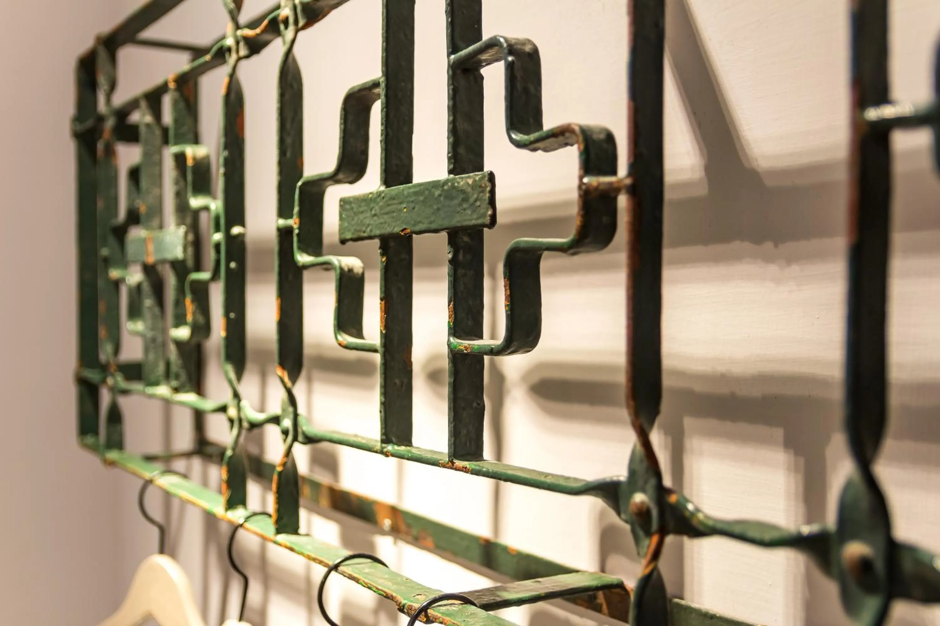 Decorative detail in Fun Simon