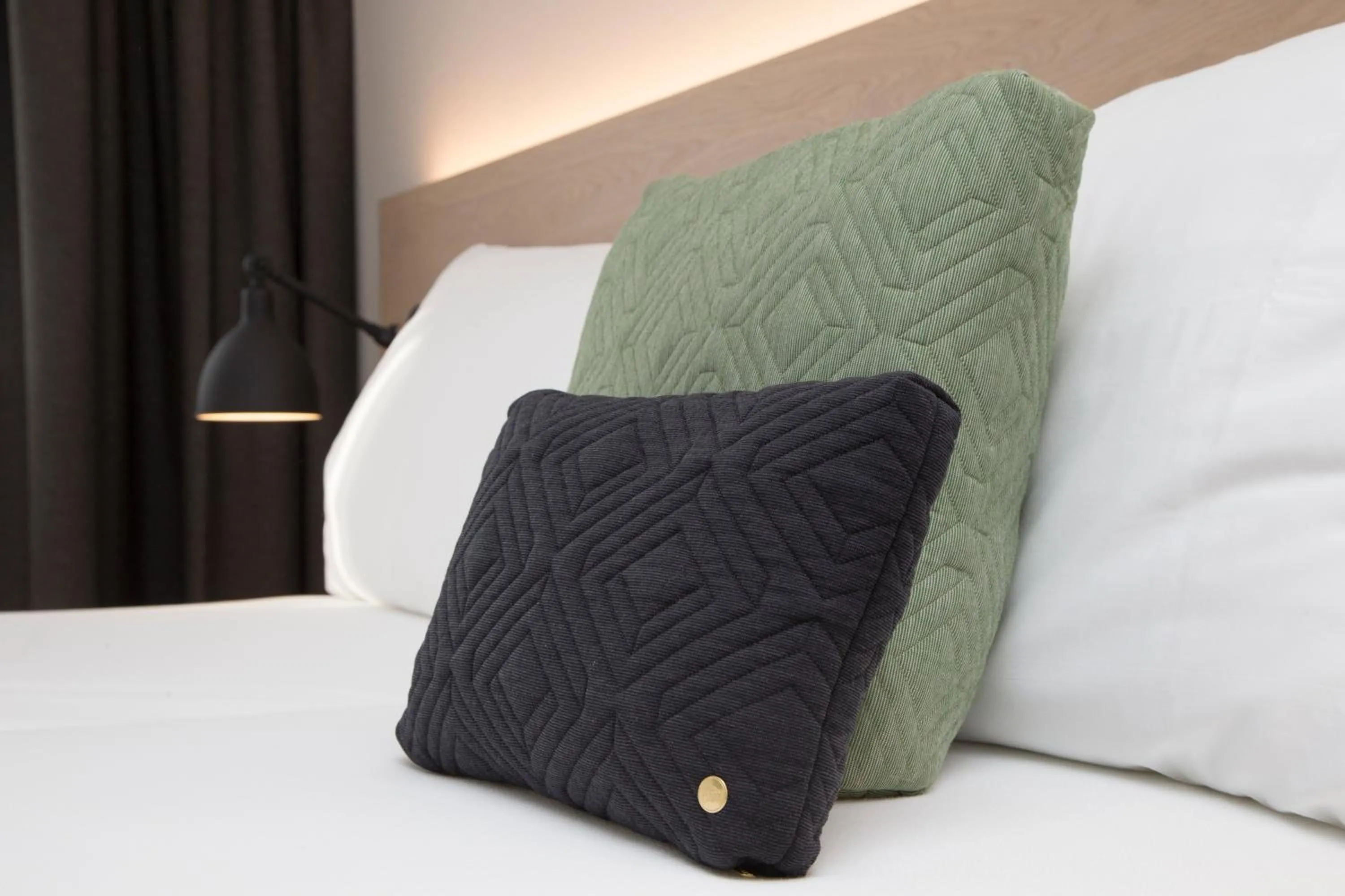 Decorative detail, Bed in Businesshotel Forum Widnau