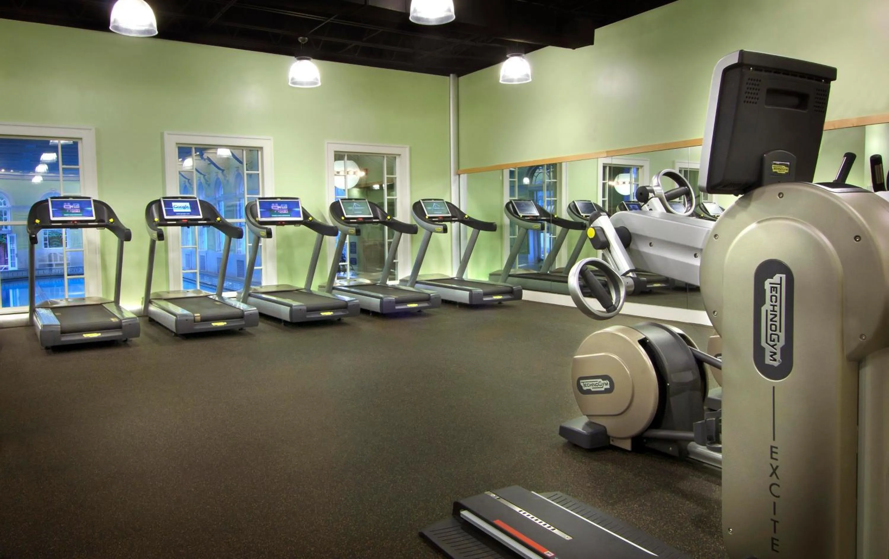 Fitness centre/facilities in The Omni Homestead Resort & Spa