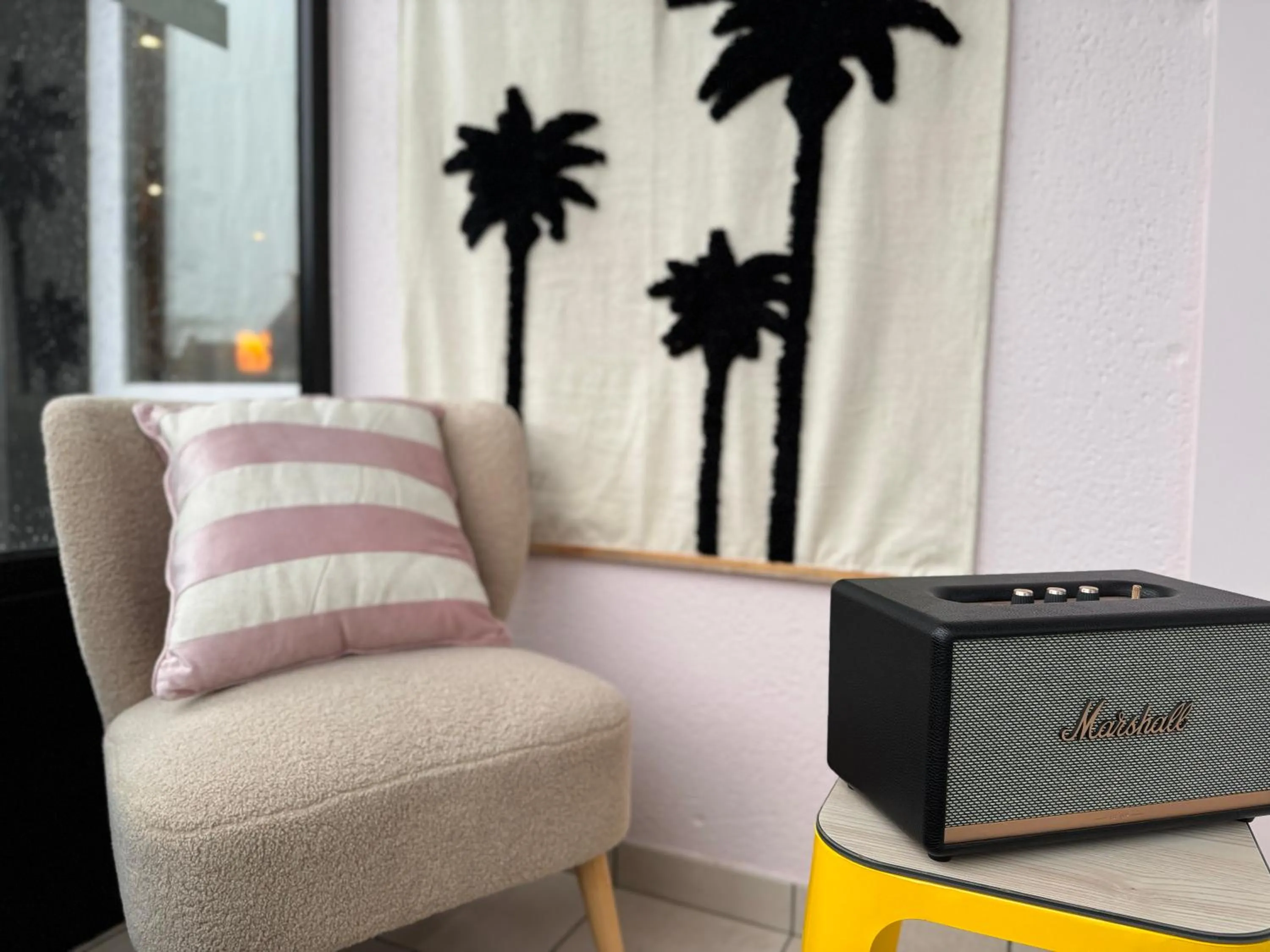 TV and multimedia in Le 2 by Hotel Akena - Nantes Beaujoire, Porte de Sainte Luce