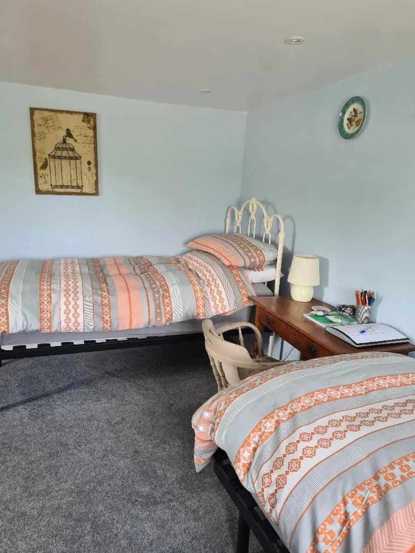 Bedroom, Bed in Morland