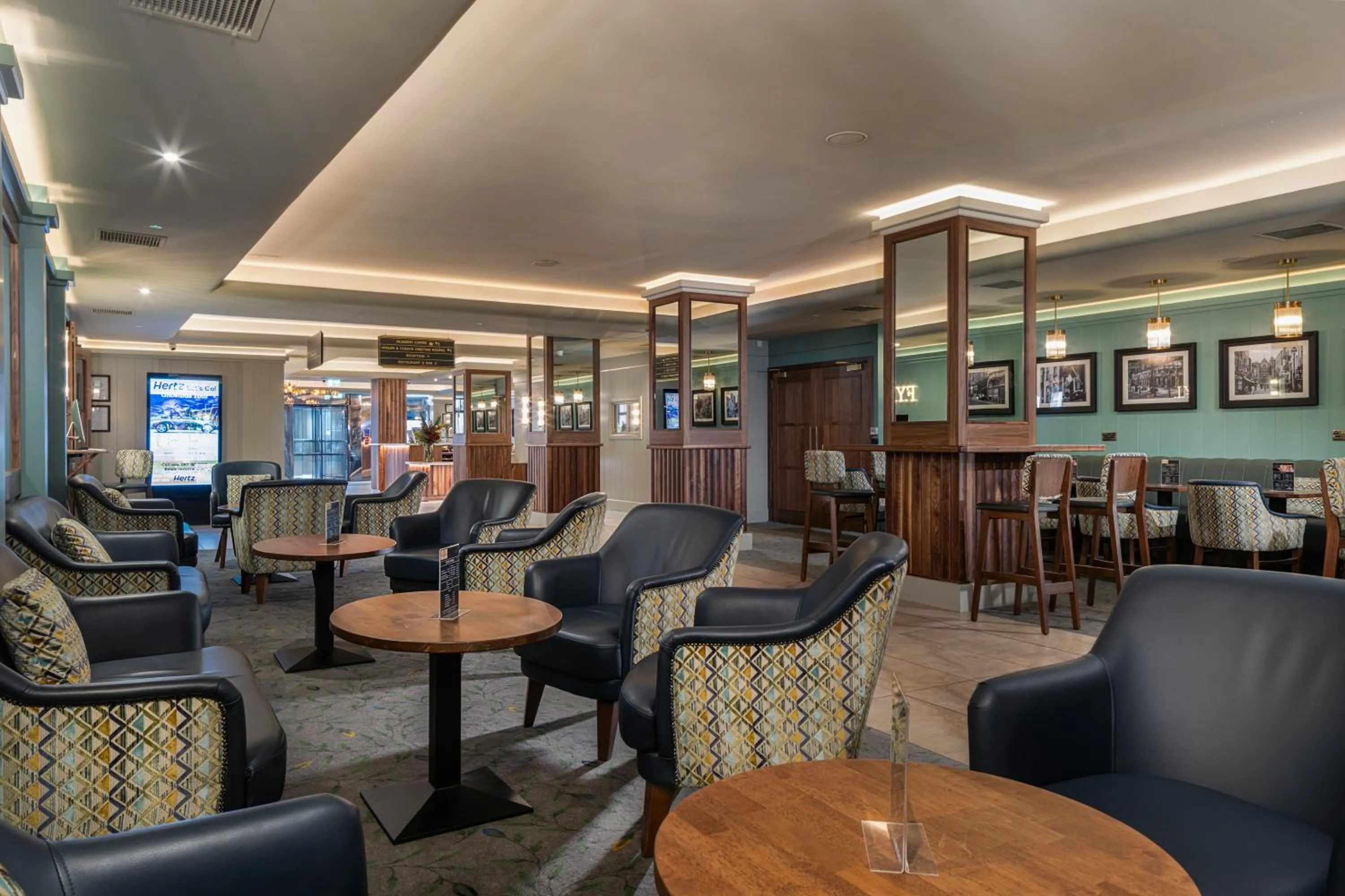 Restaurant/places to eat in Academy Plaza Hotel