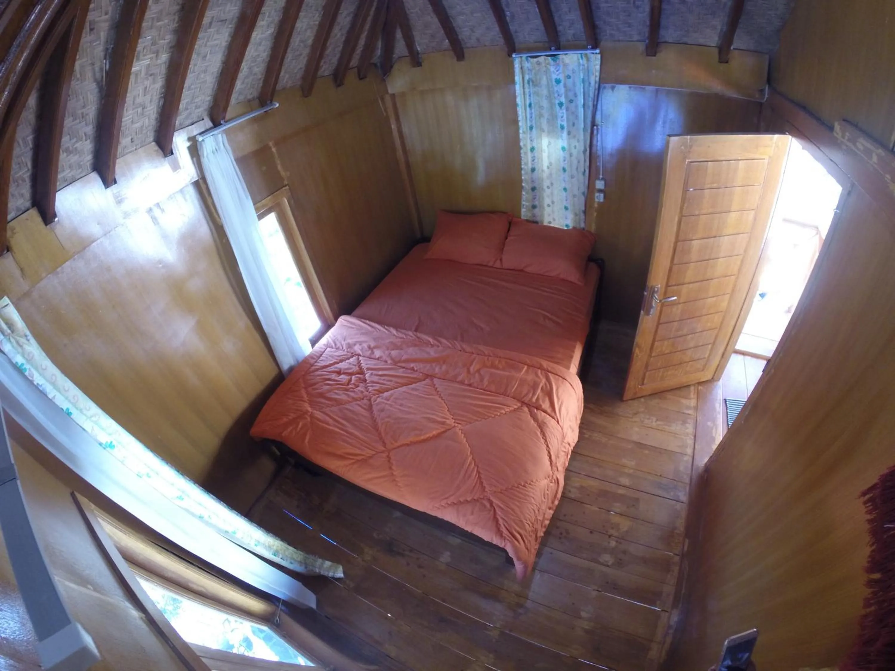 Bed in Bale Sembahulun Cottages & Tend