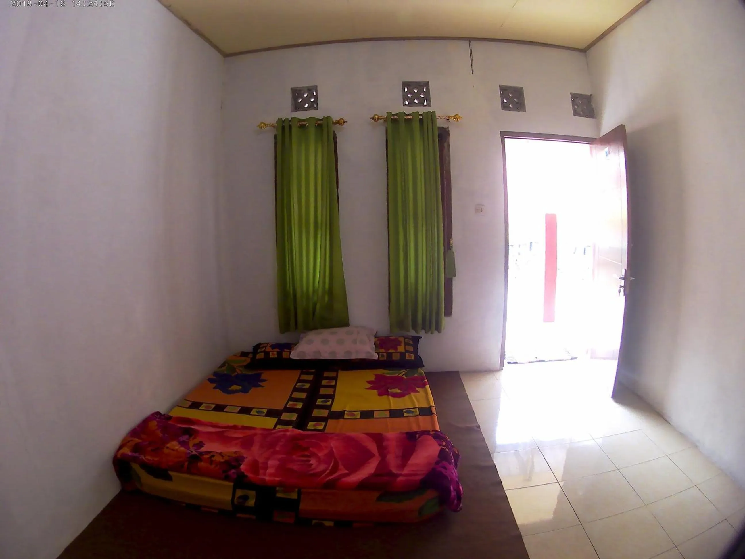 Bed in Bale Sembahulun Cottages & Tend