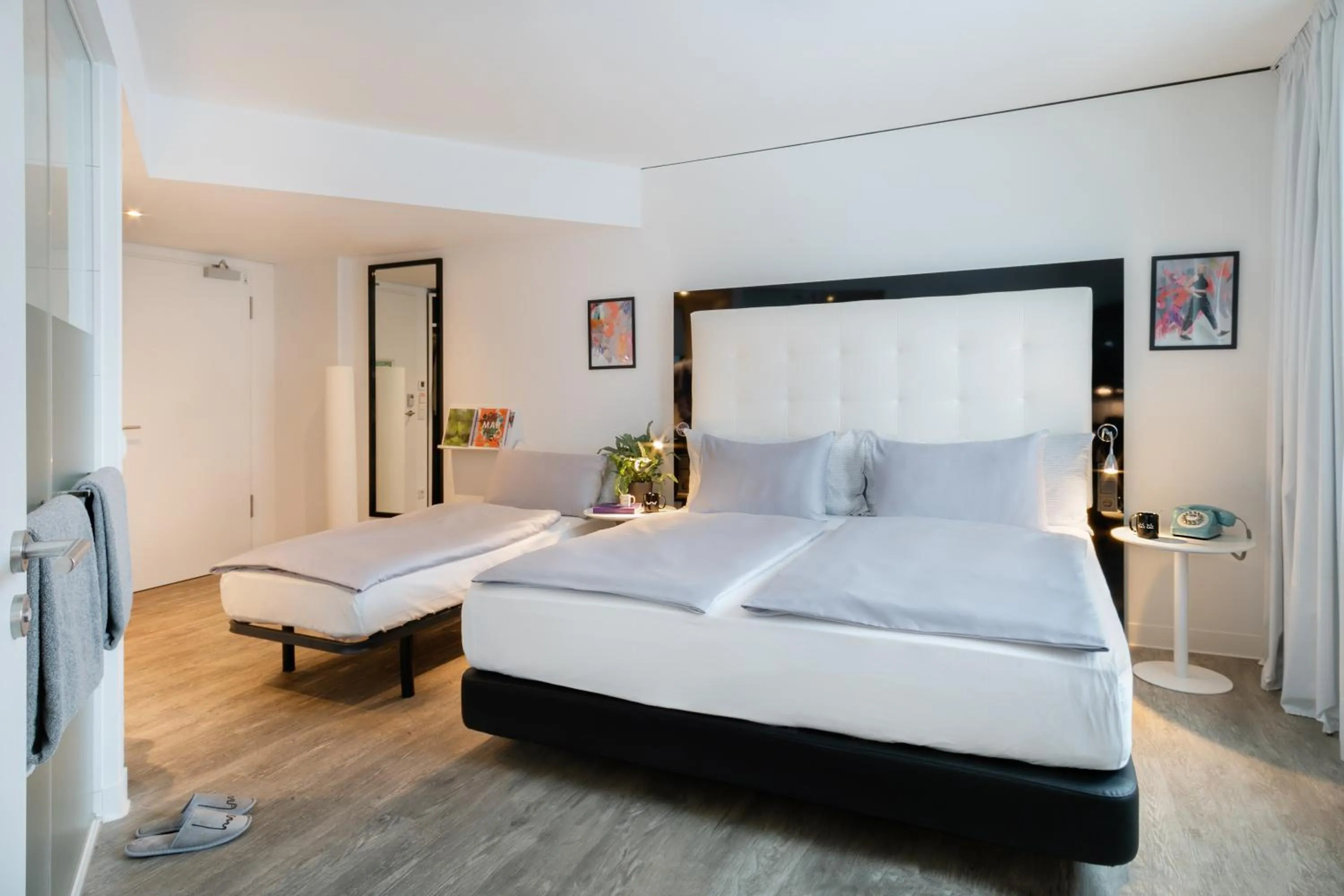 Bed in INNSiDE by Meliá Hamburg Hafen