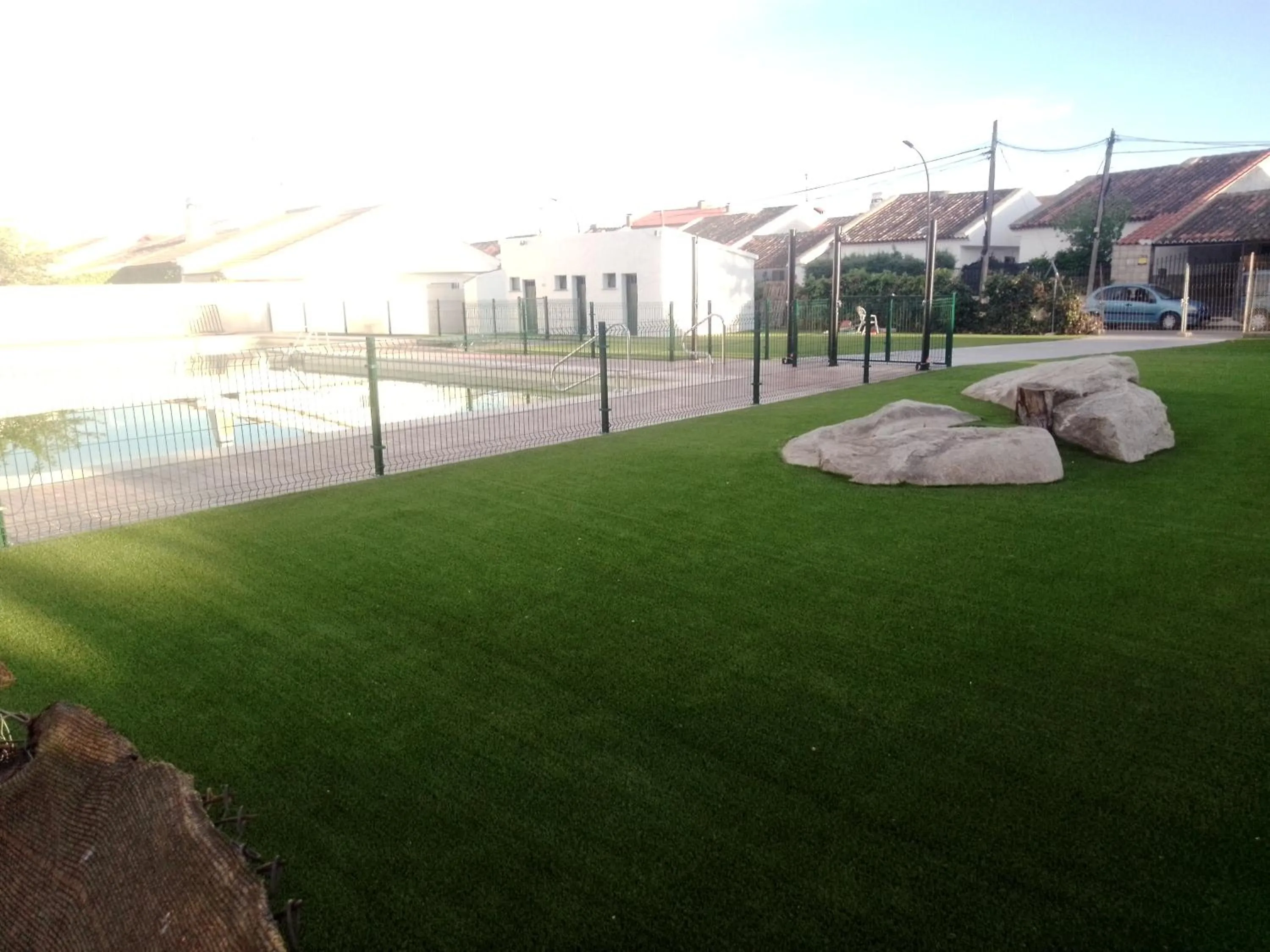 Swimming pool in La Rosaleda de Orgaz