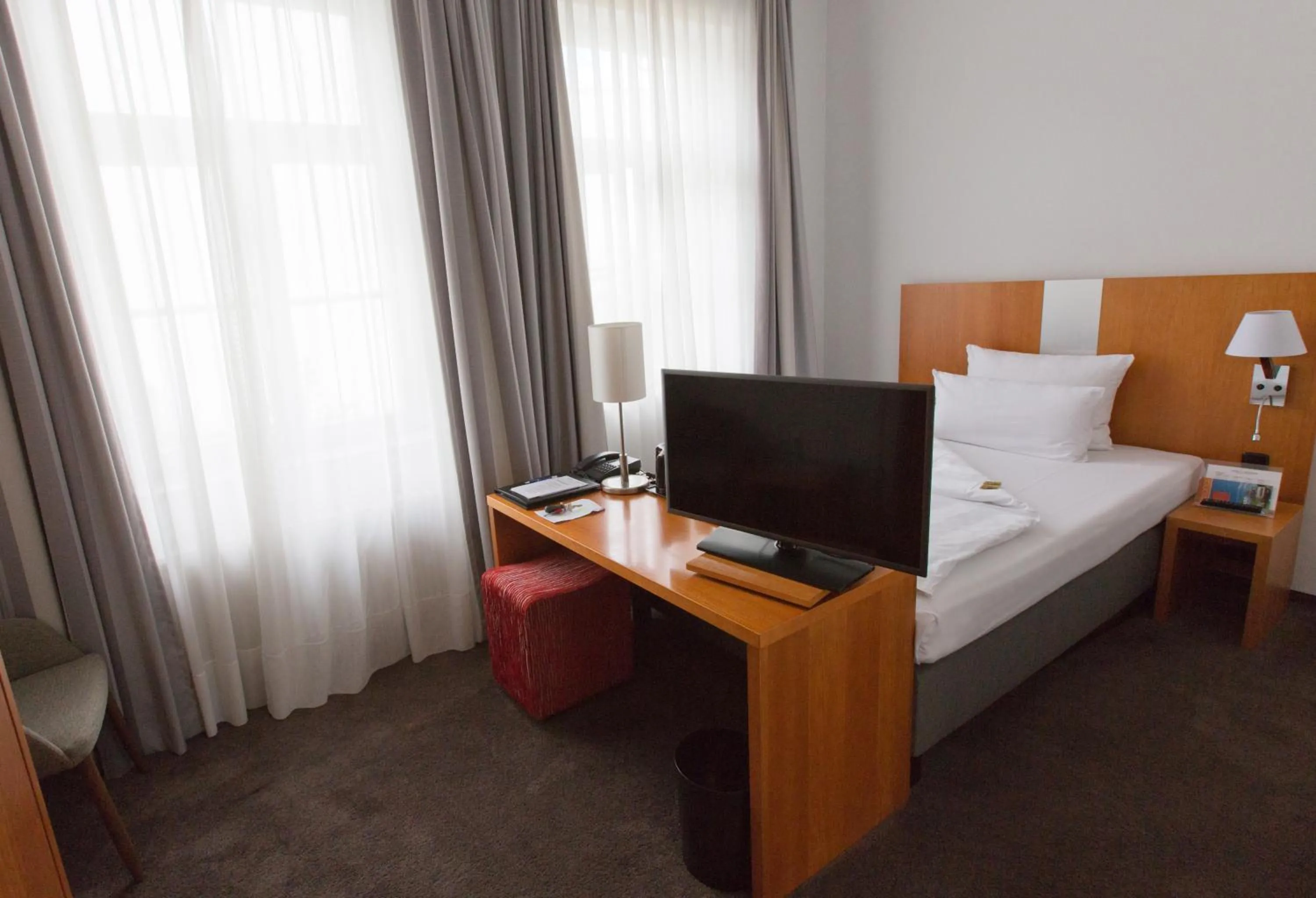 Photo of the whole room, Bed in Astor & Aparthotel