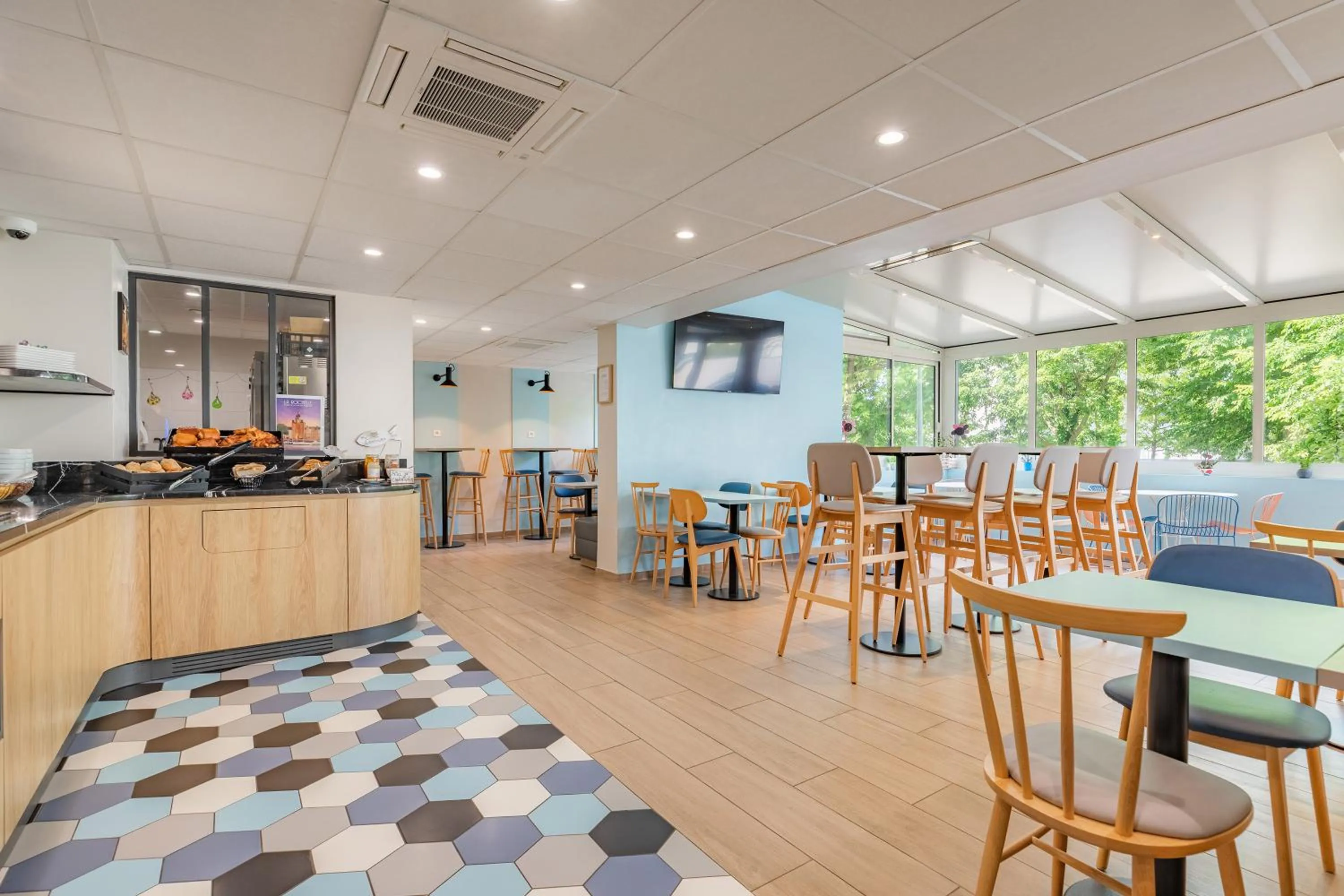 Breakfast in Appart'City Classic La Rochelle Centre