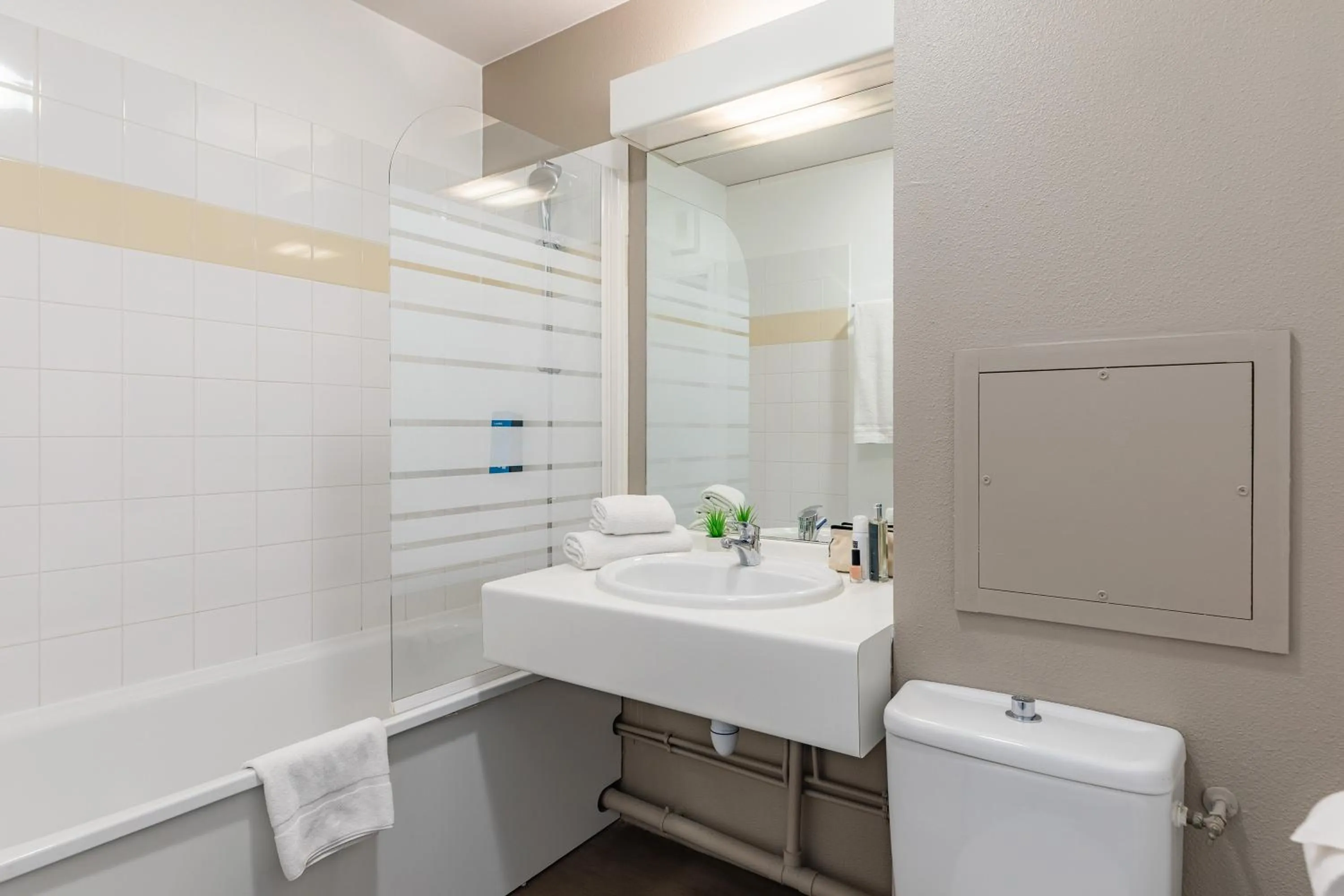 Bathroom in Appart'City Classic Lyon Part Dieu Villette