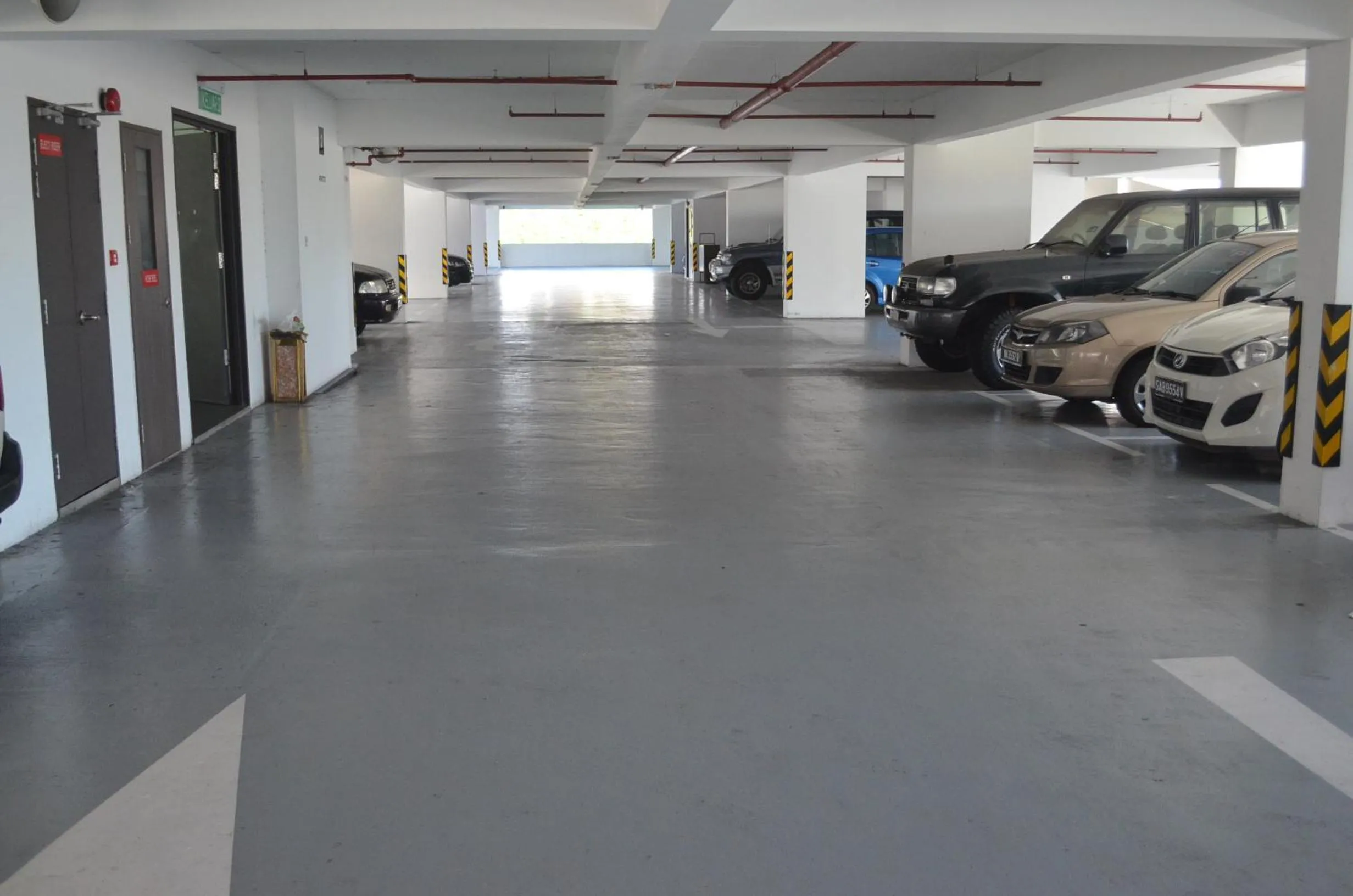 Area and facilities in Cozy Living Sky Apartment