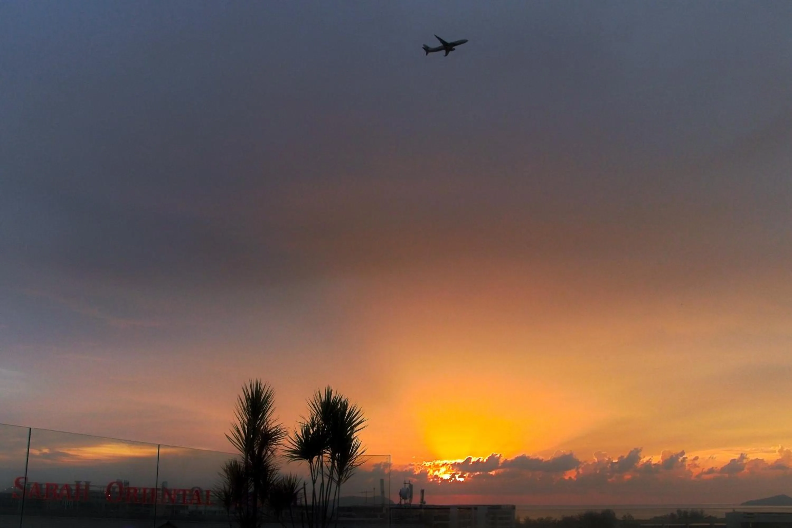 Sea view in Cozy Living Sky Apartment