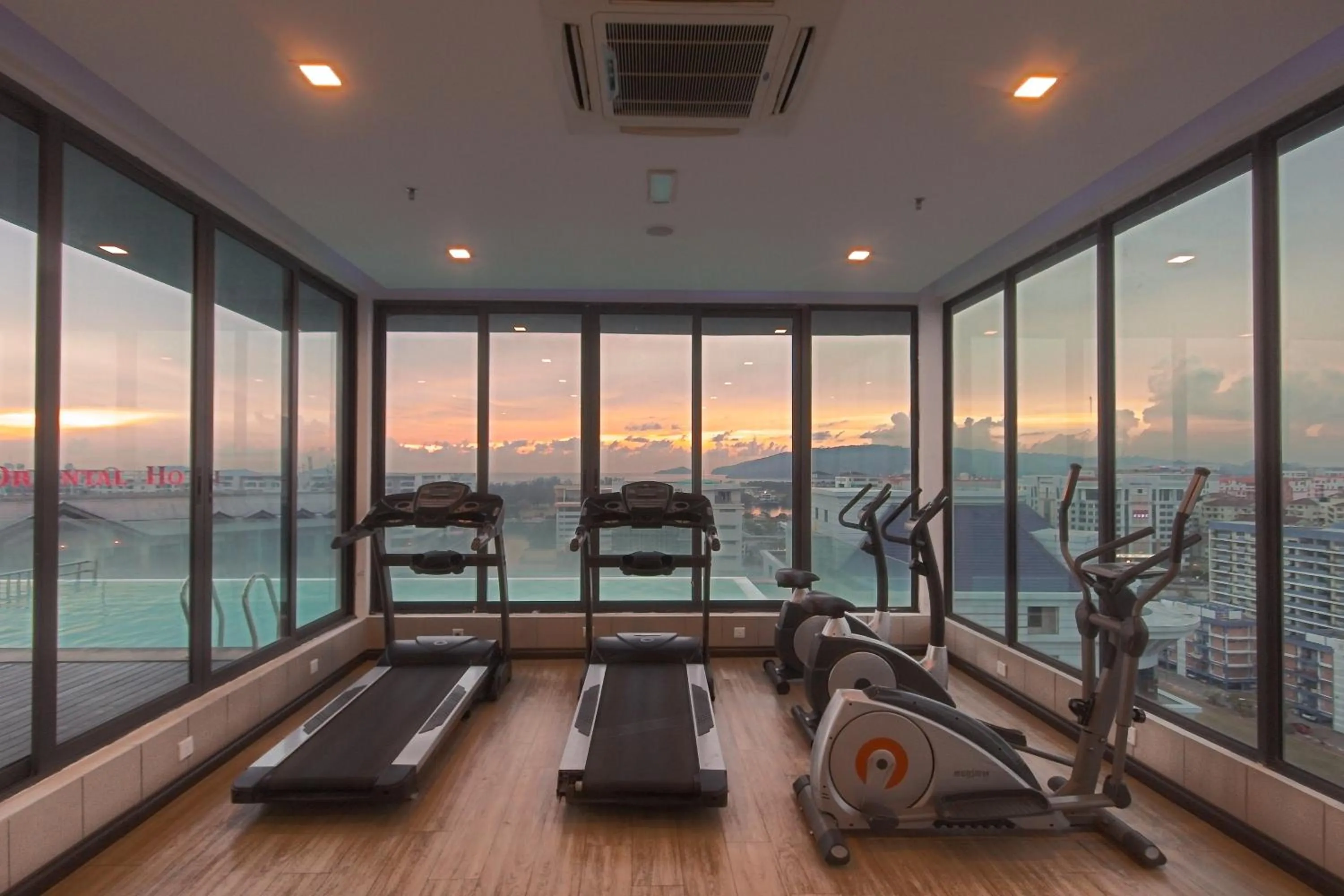 Fitness centre/facilities in Cozy Living Sky Apartment