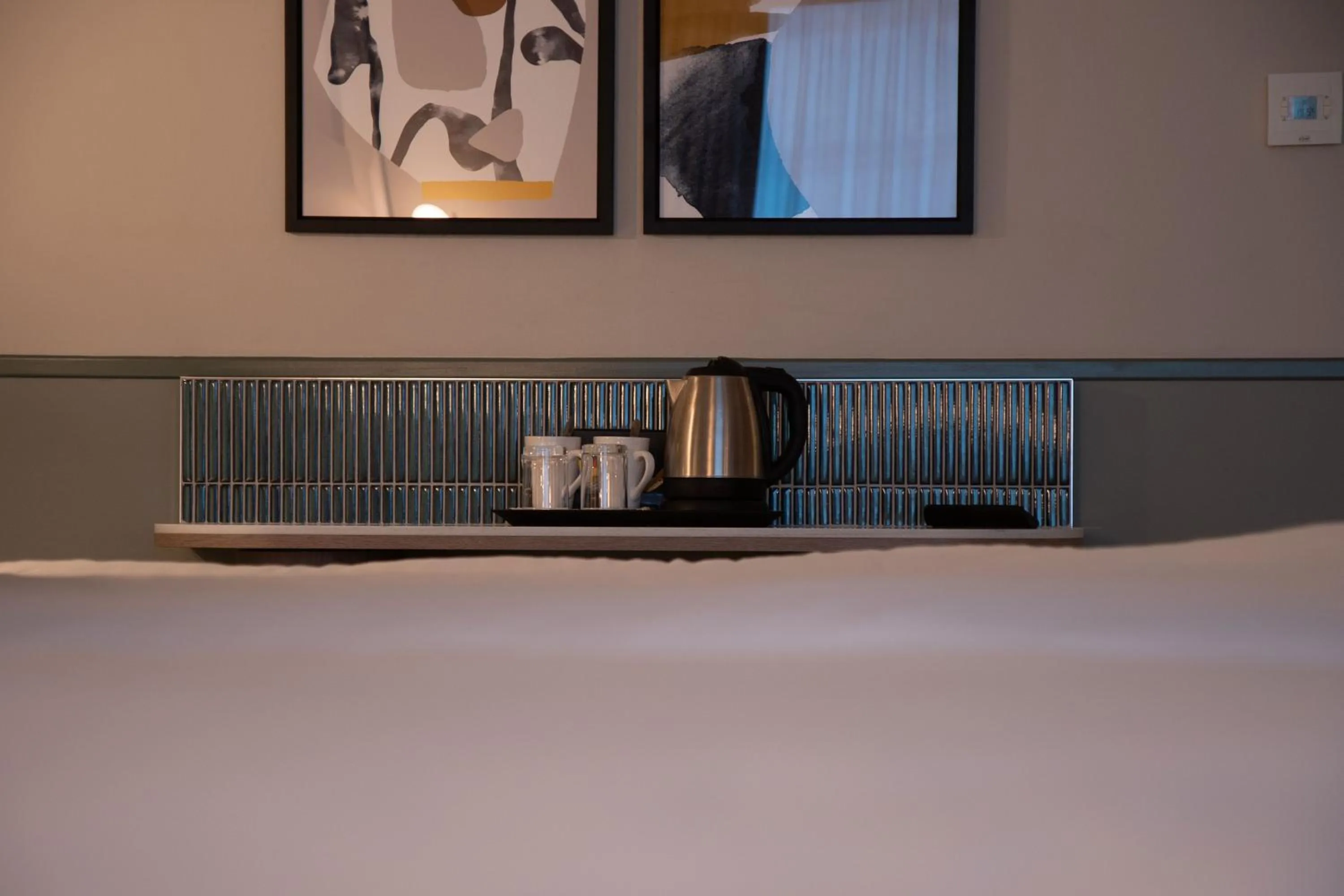 Coffee/tea facilities in Mercure Sheffield St Paul's Hotel & Spa