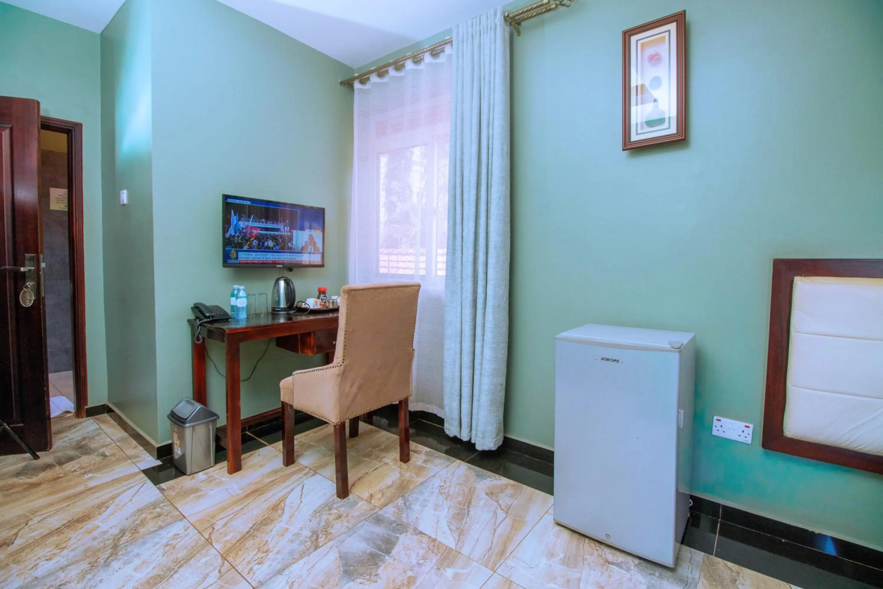 The Mansion Hotel Jinja