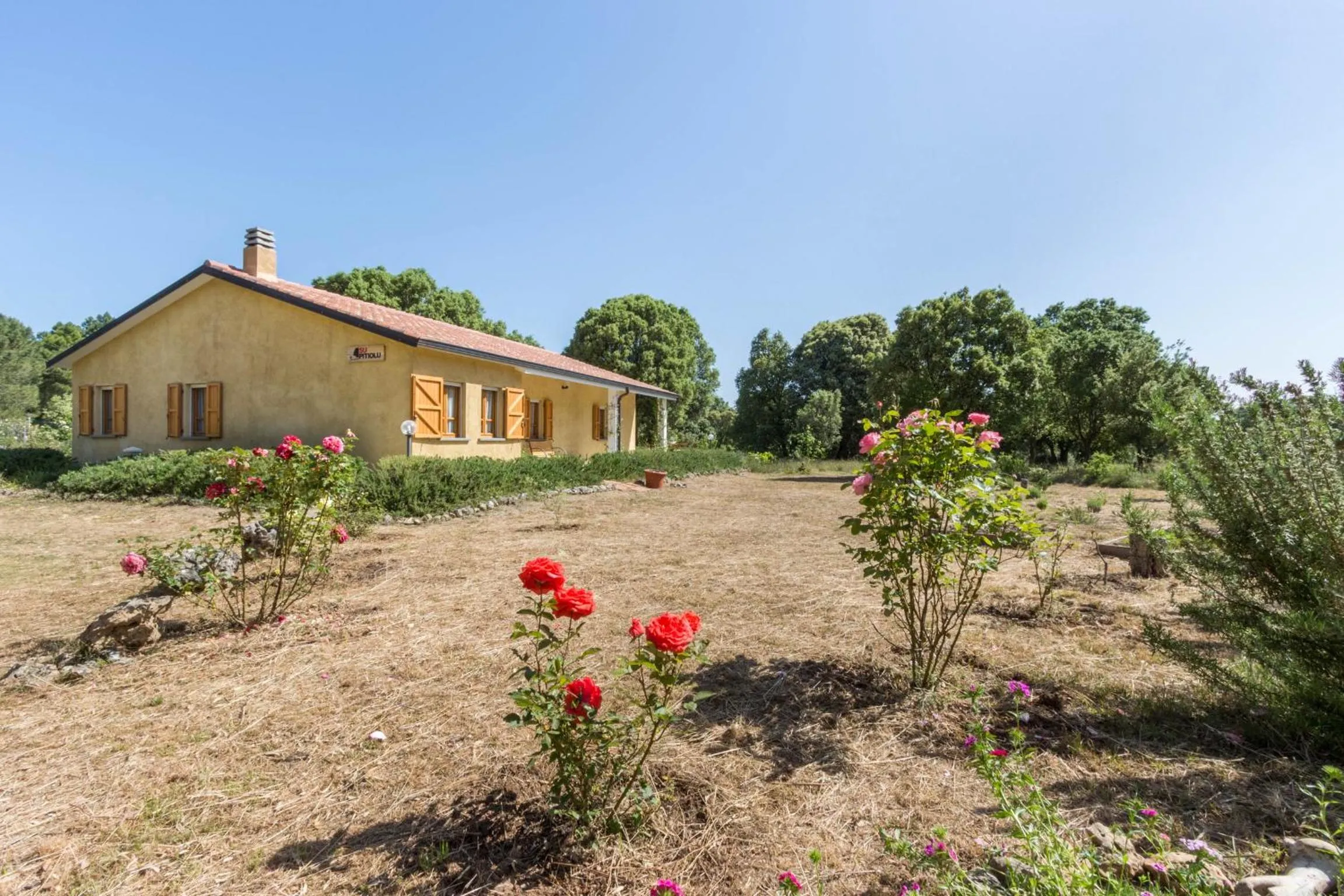 Property building in Su Pitiolu - casa vacanze