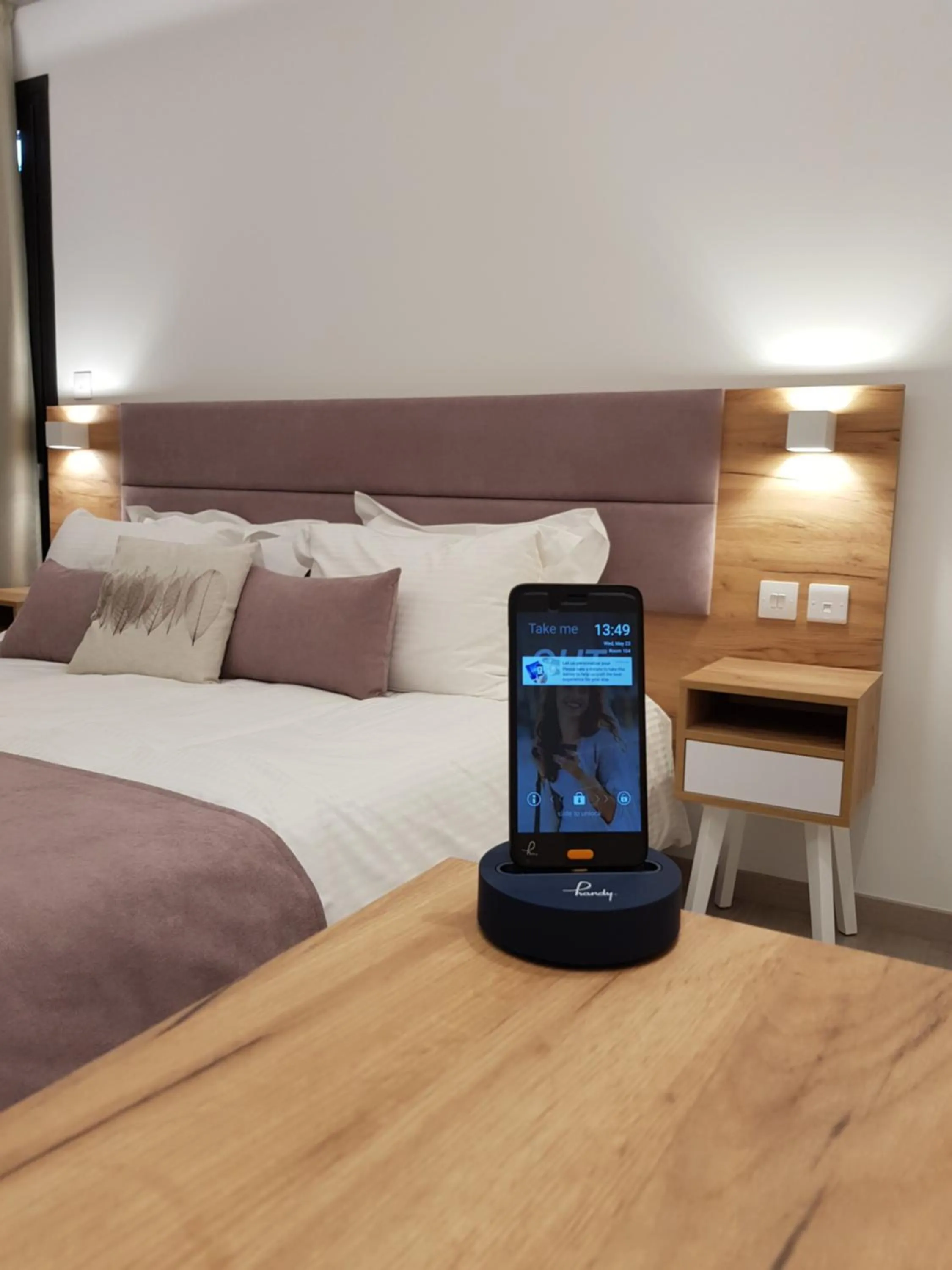 Bed in Hypnos Boutique Hotel