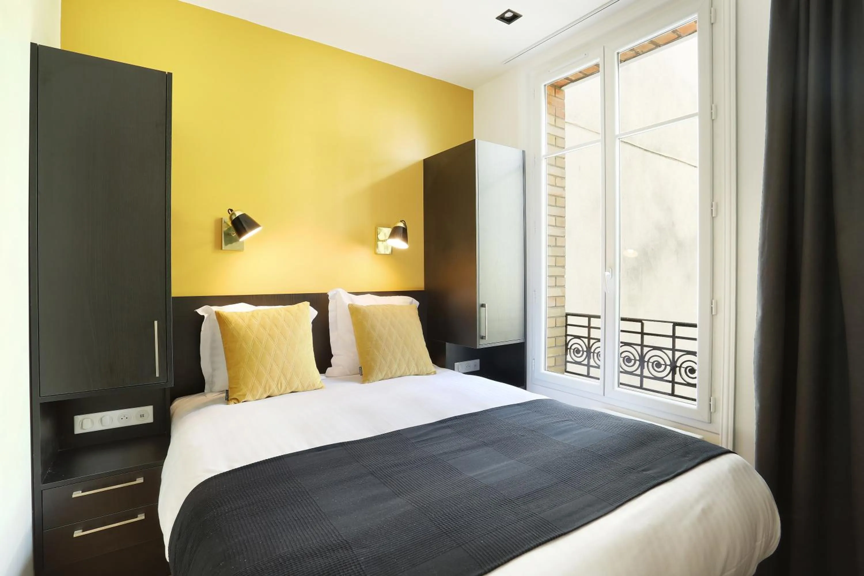 Bed in YAYS Paris Zola by Numa