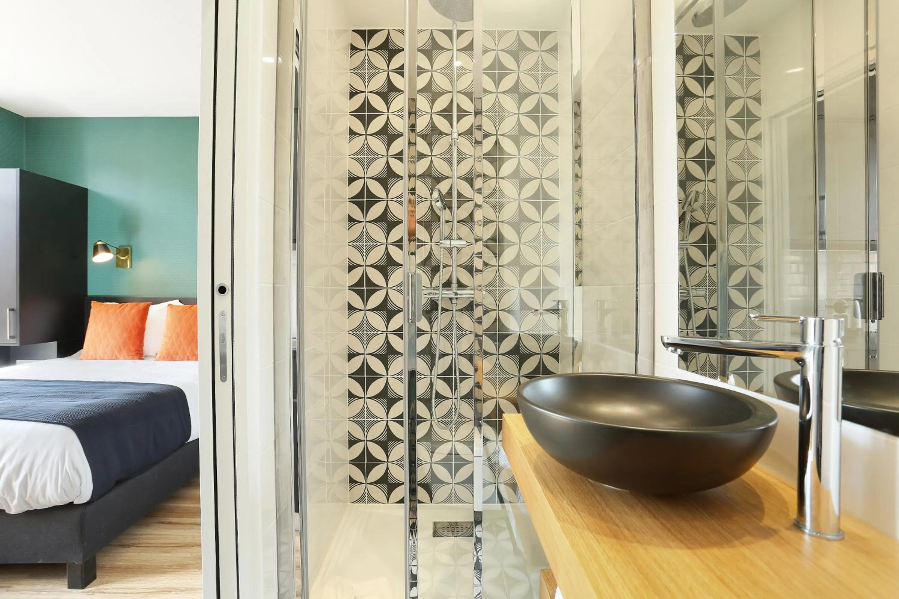 Bedroom, Bed in YAYS Paris Zola by Numa