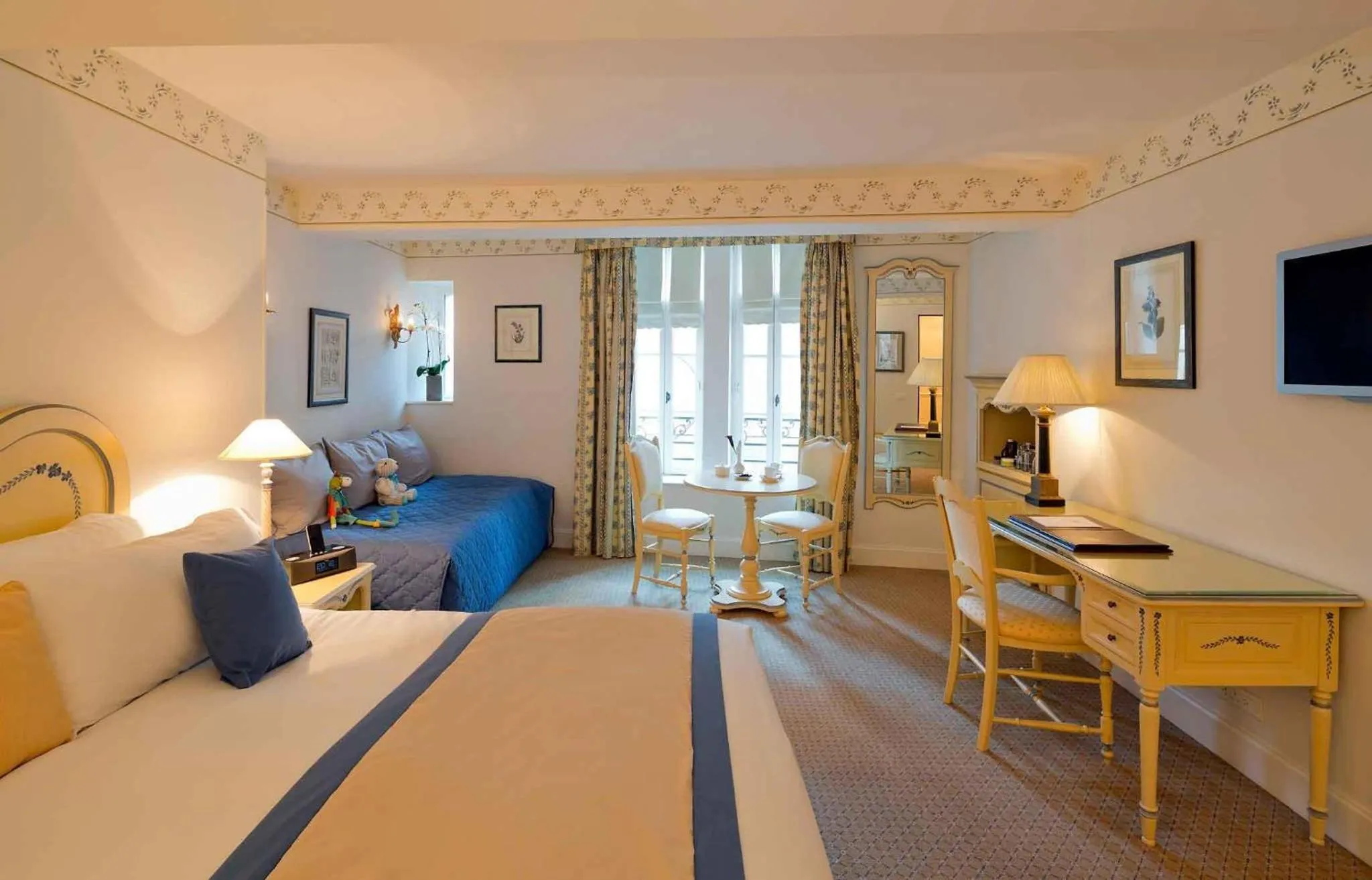 Other, Bed in Hotel de la Cité Carcassonne - MGallery Collection