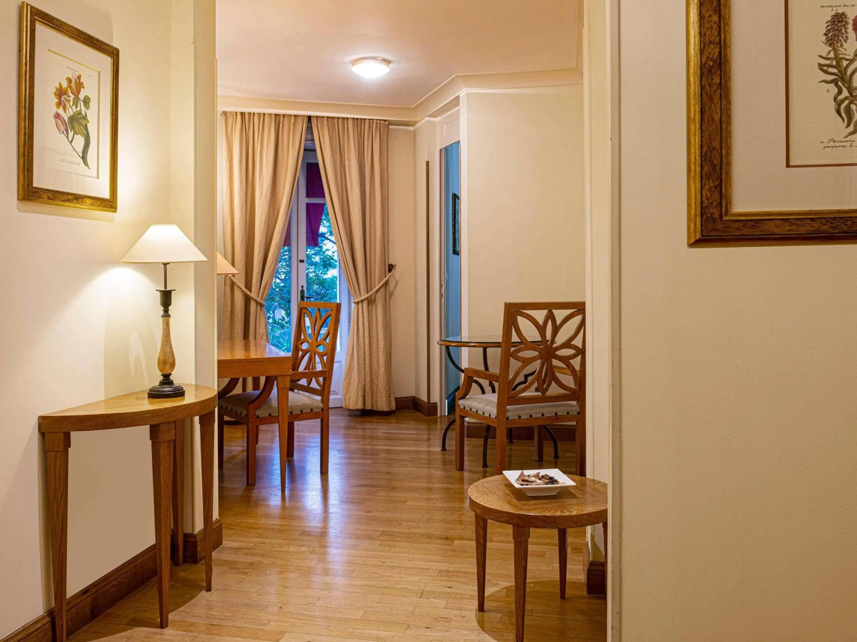 Bedroom in Hotel de la Cité Carcassonne - MGallery Collection