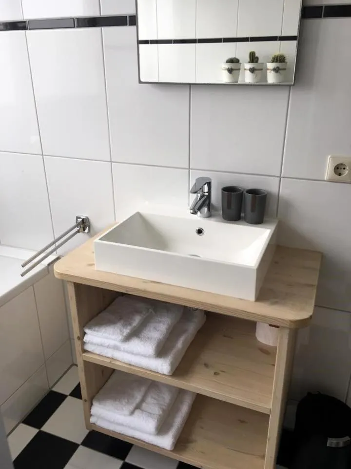 Bathroom in 't lant van Texsel