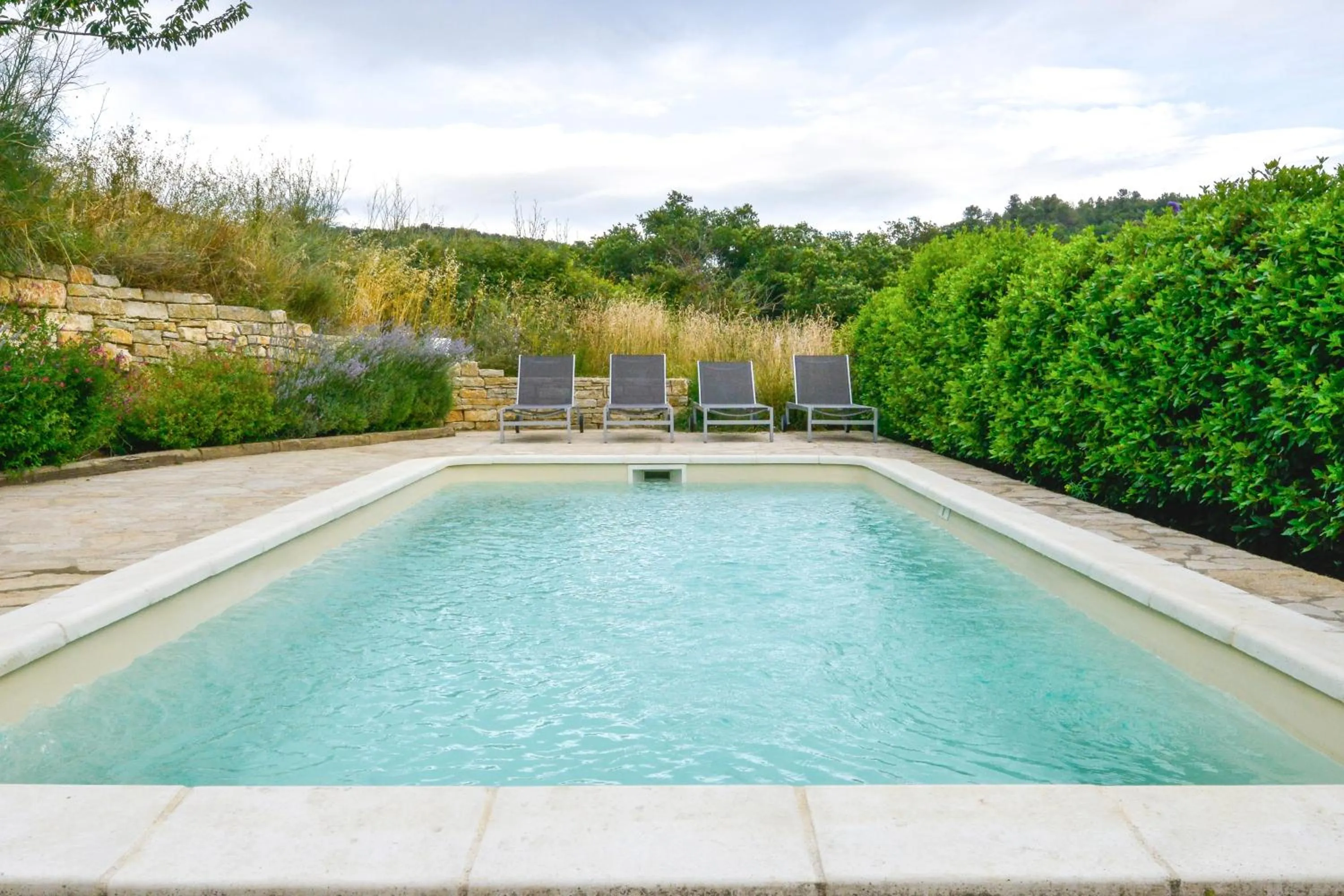 Swimming pool in Domaine De Fraisse