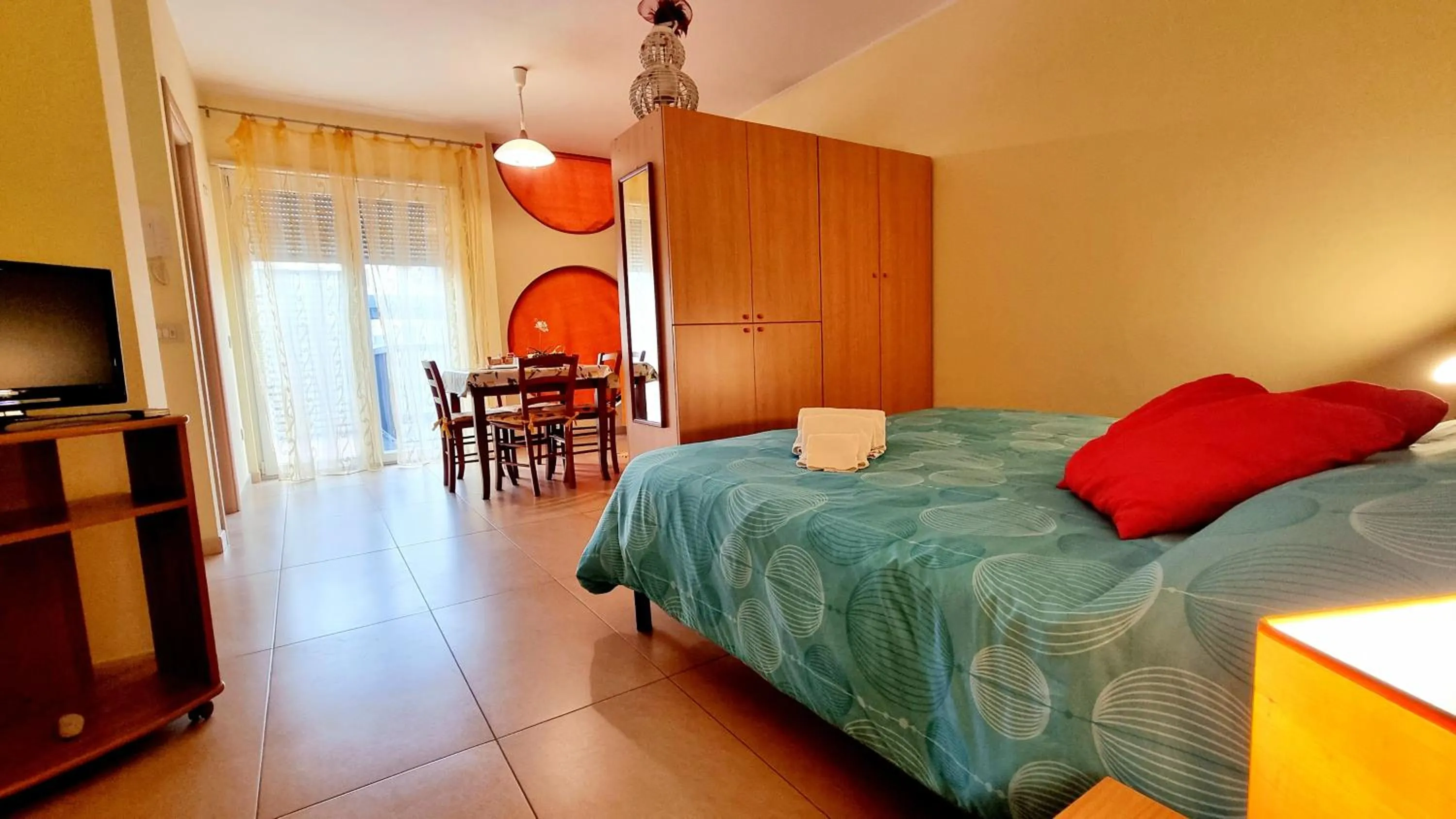 Photo of the whole room, Bed in B&B La Villetta Gela