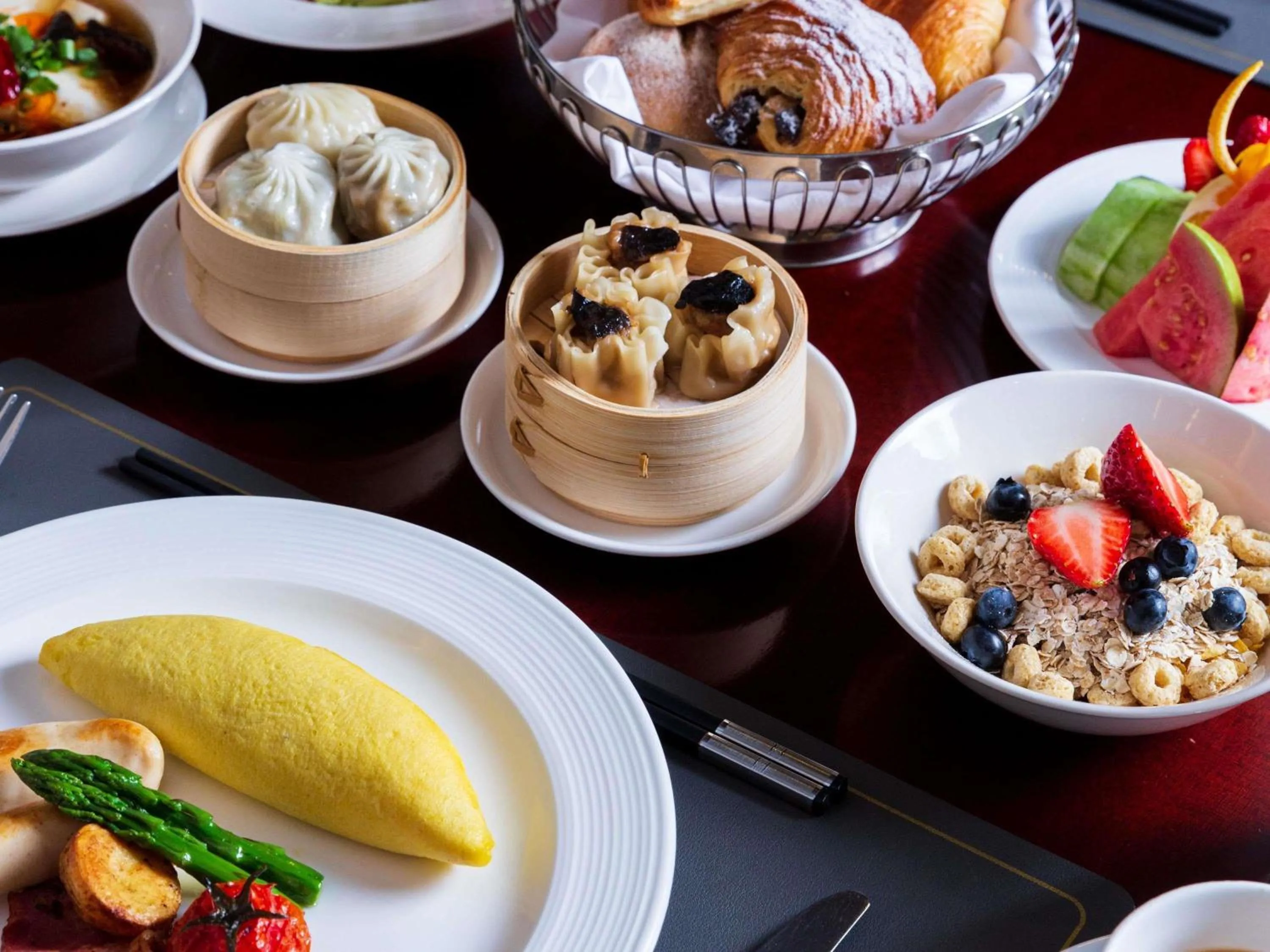 Restaurant/places to eat in Pullman Beijing South - Newly Renovated