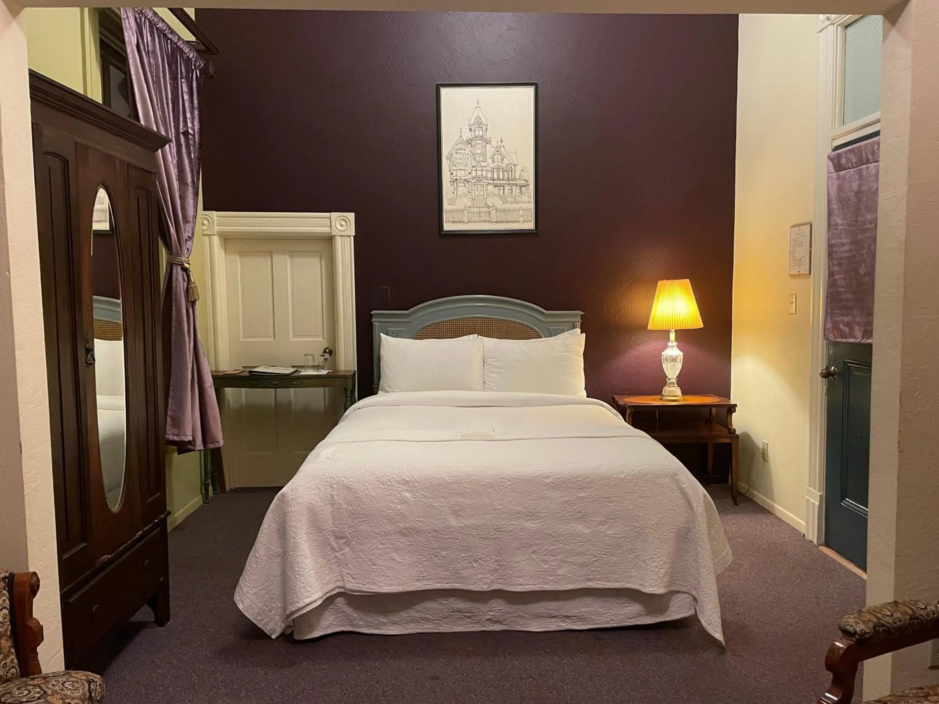 Bed in The Inn at 2nd & C