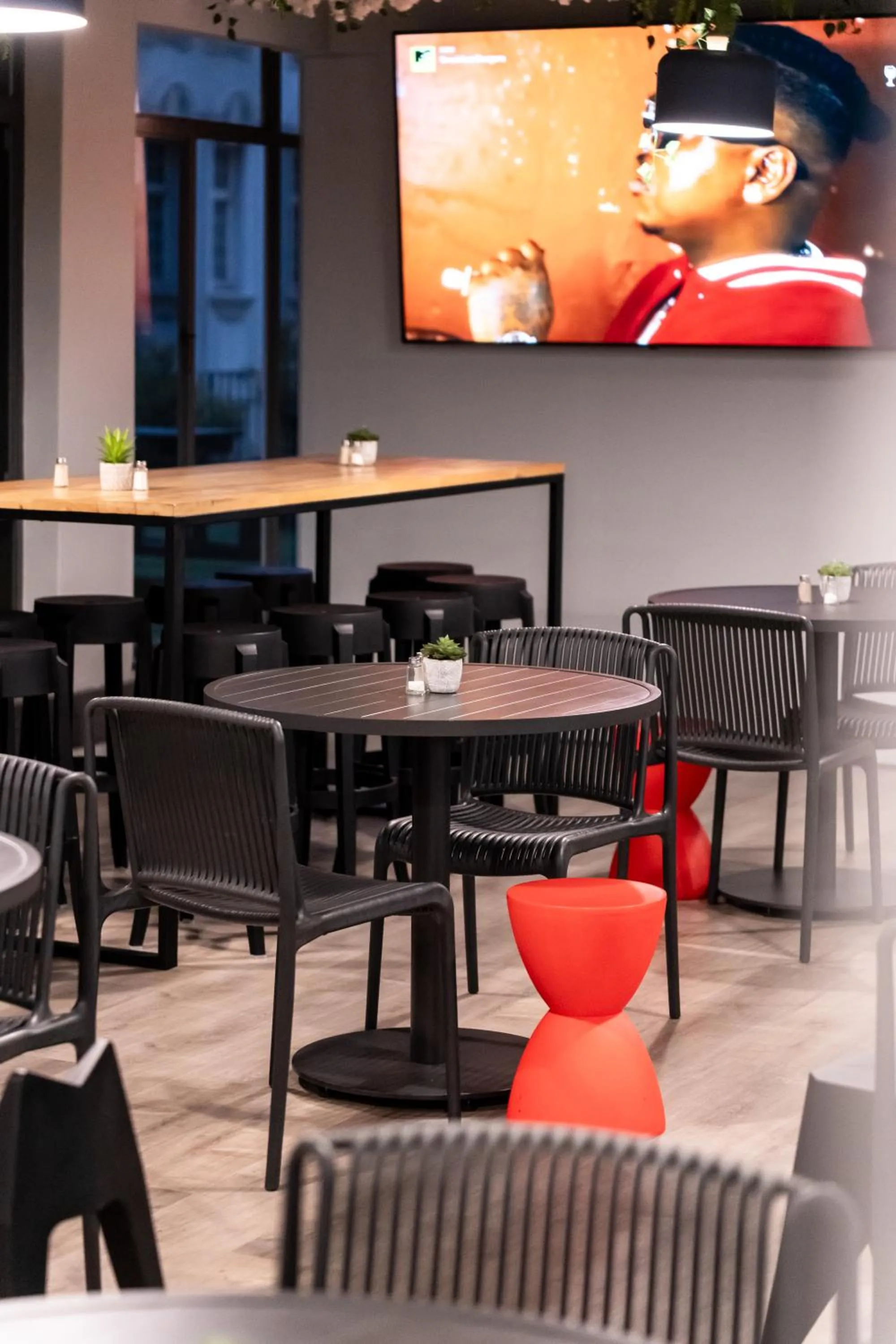 Restaurant/places to eat in 106 On Adderley Accommodation