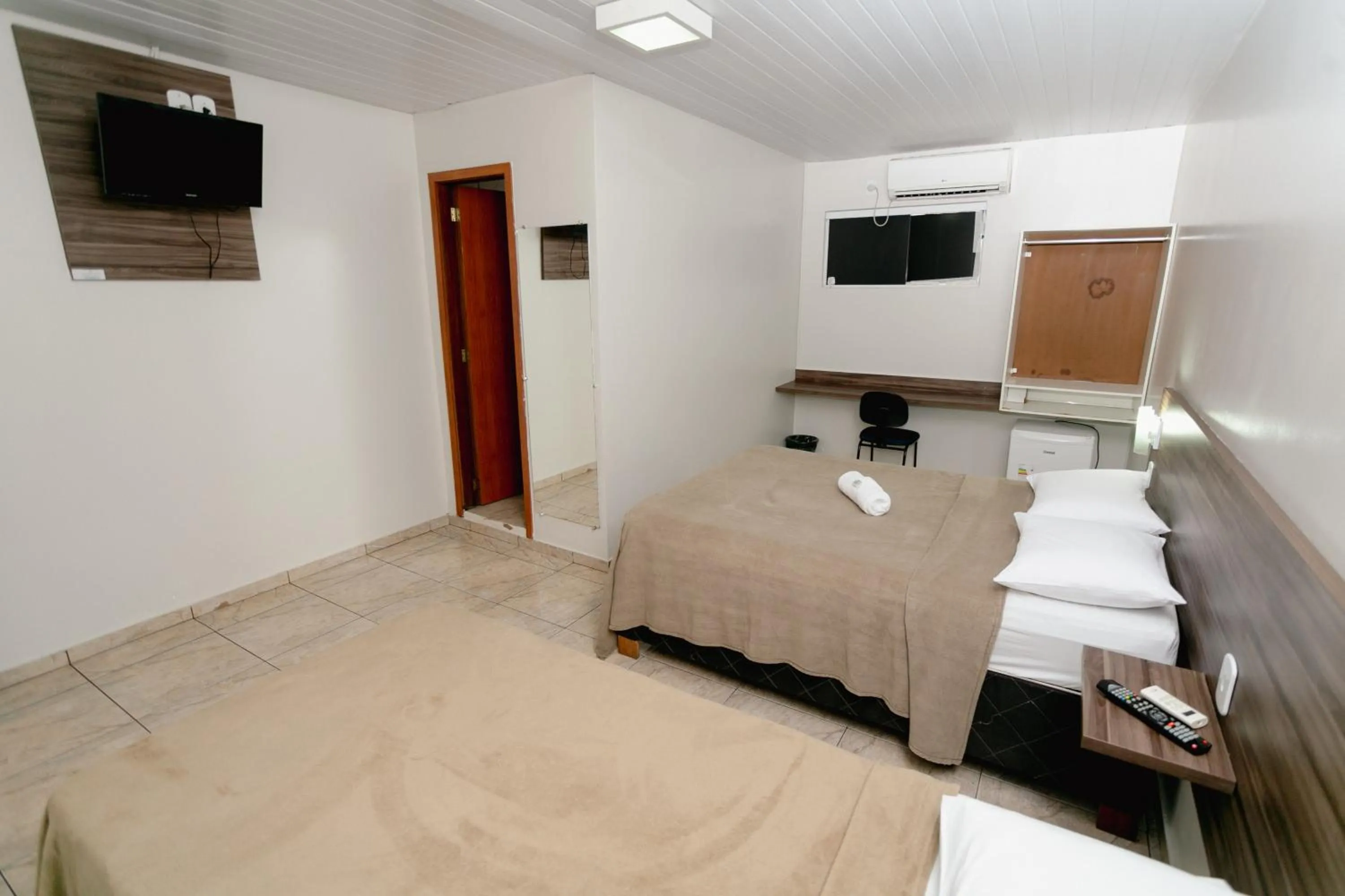 Bedroom, Bed in Hotel Verde Mares