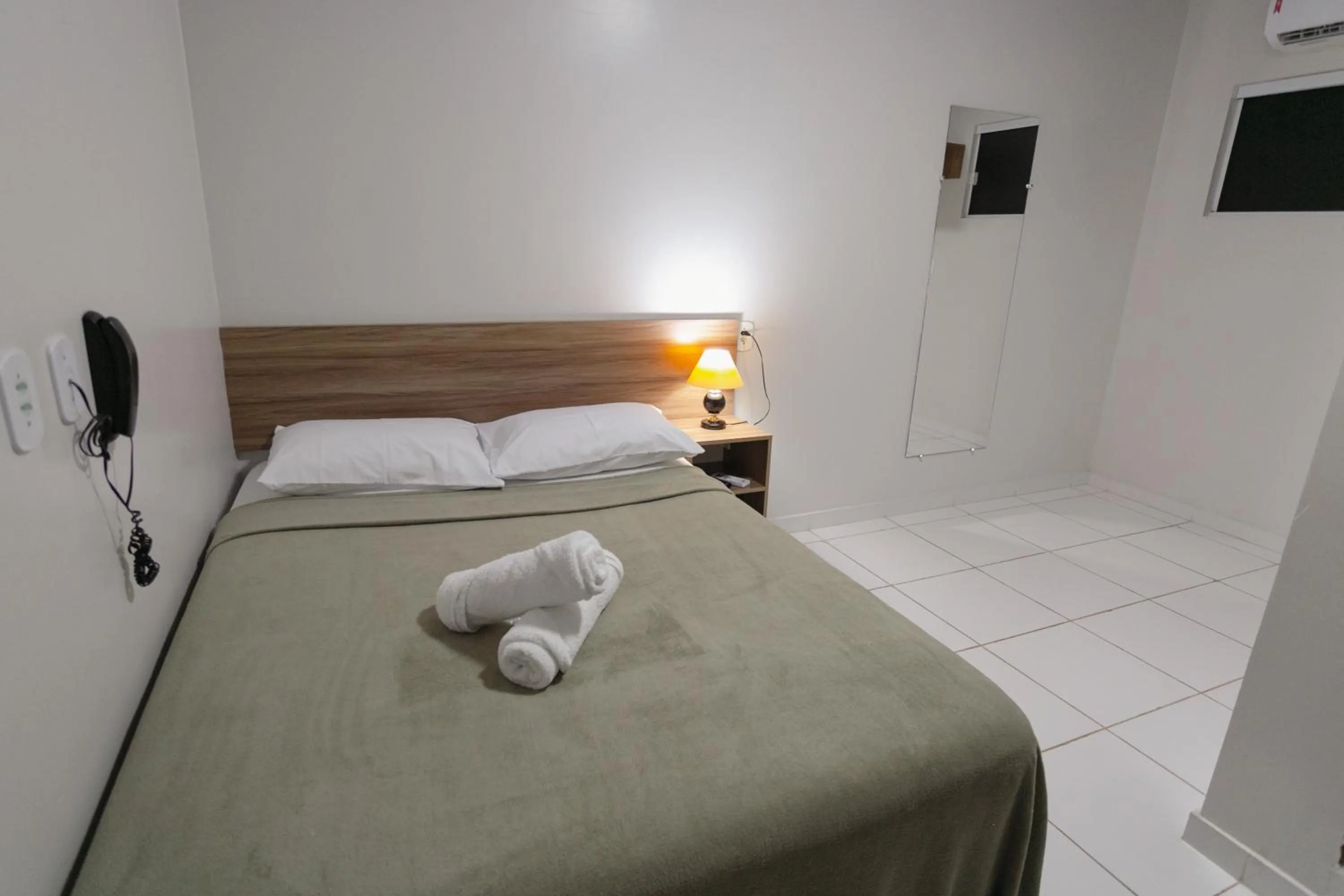 Bedroom, Bed in Hotel Verde Mares