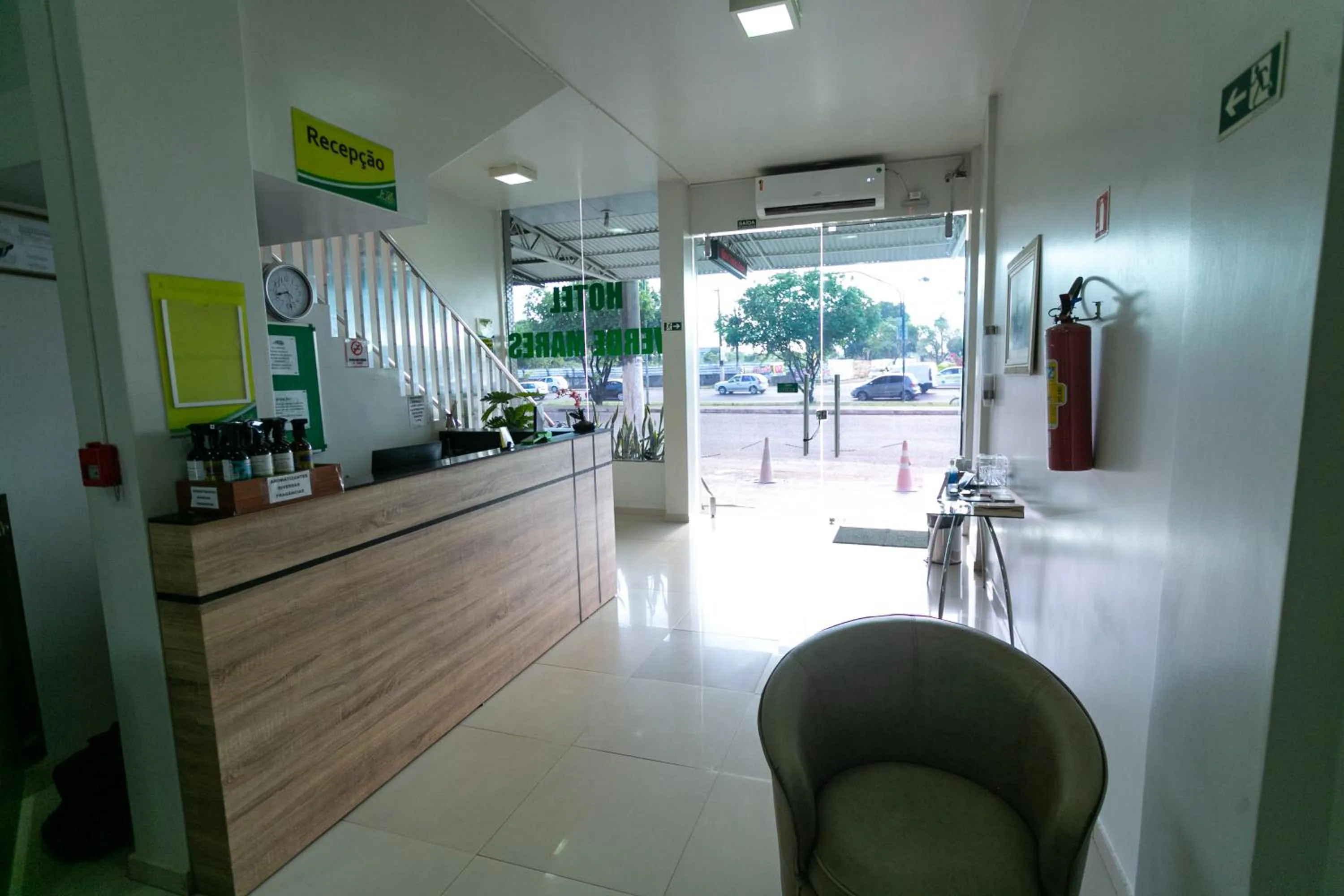 Lobby or reception in Hotel Verde Mares