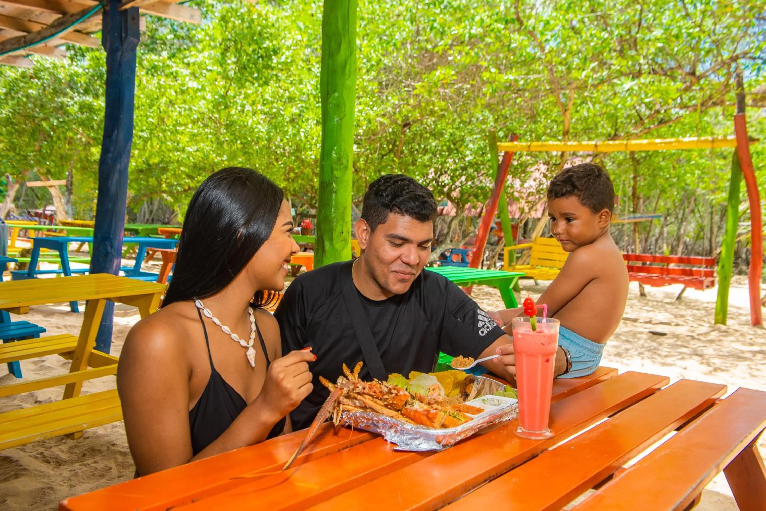 Nuestros Tres Tesoros II