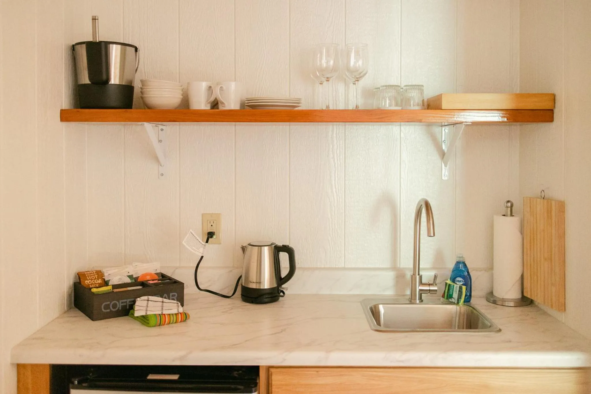 Coffee/tea facilities in Fernwood Resort
