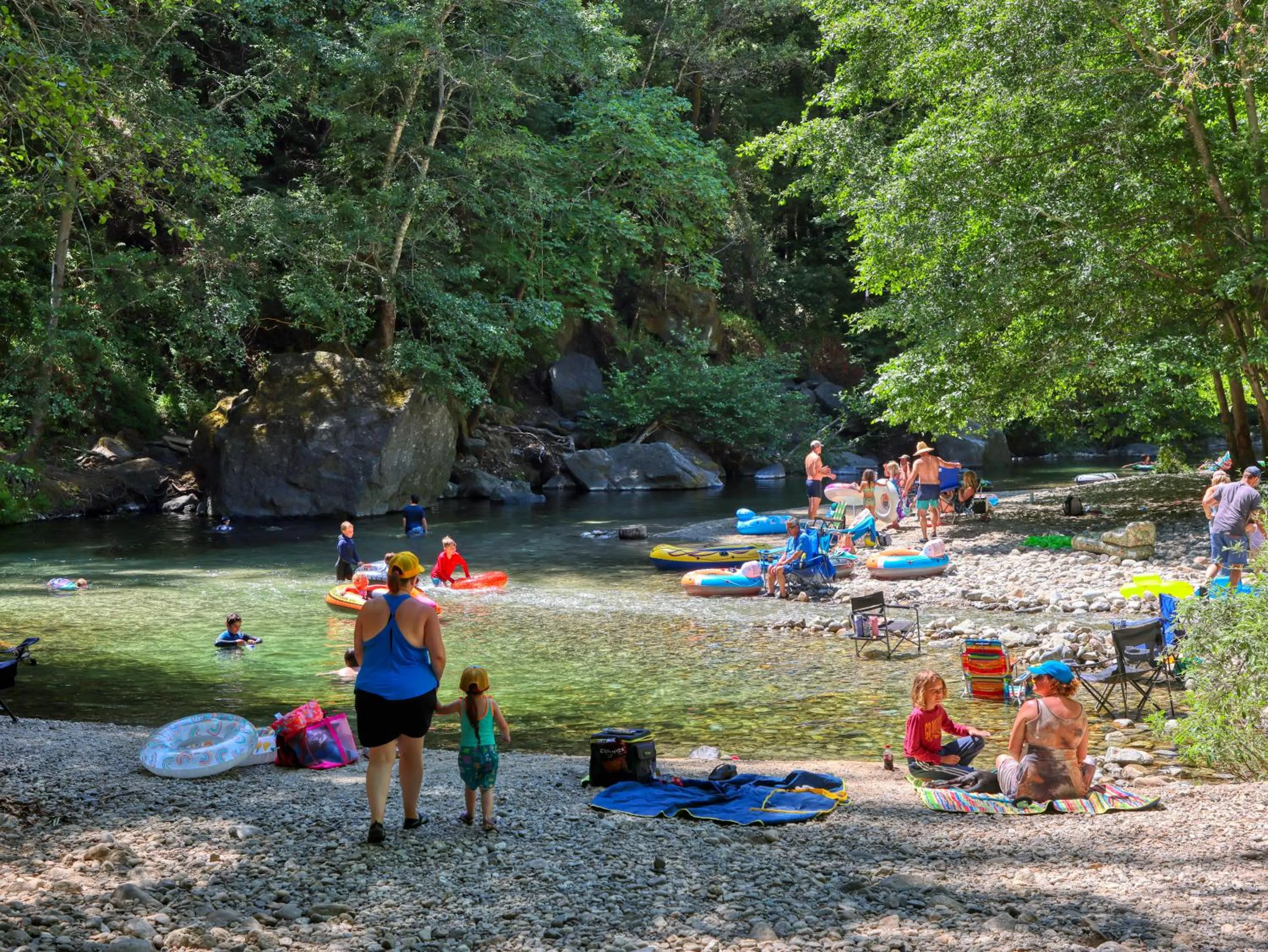 River view in Fernwood Resort