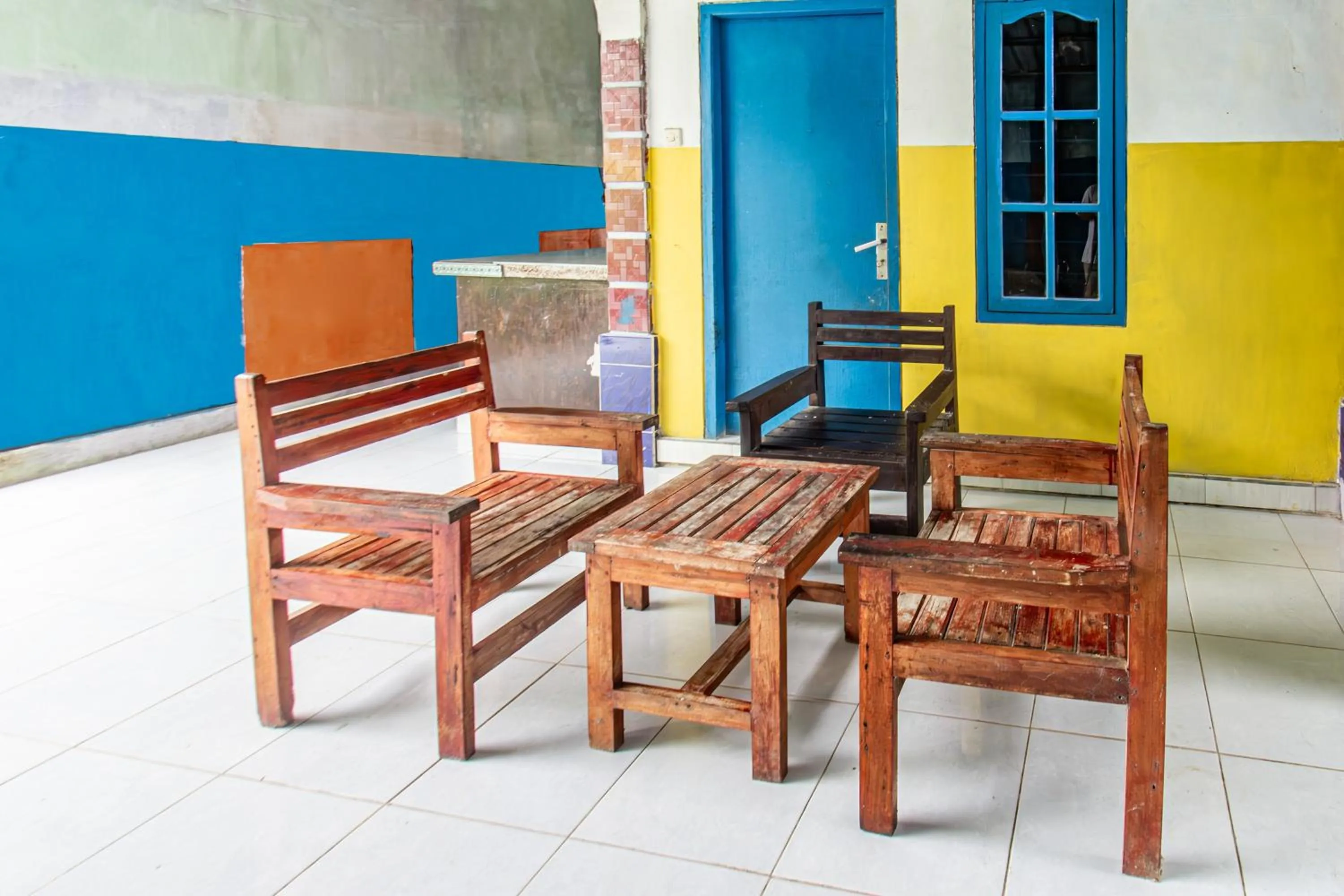 Lobby or reception in Hotel O Kawi Homestay