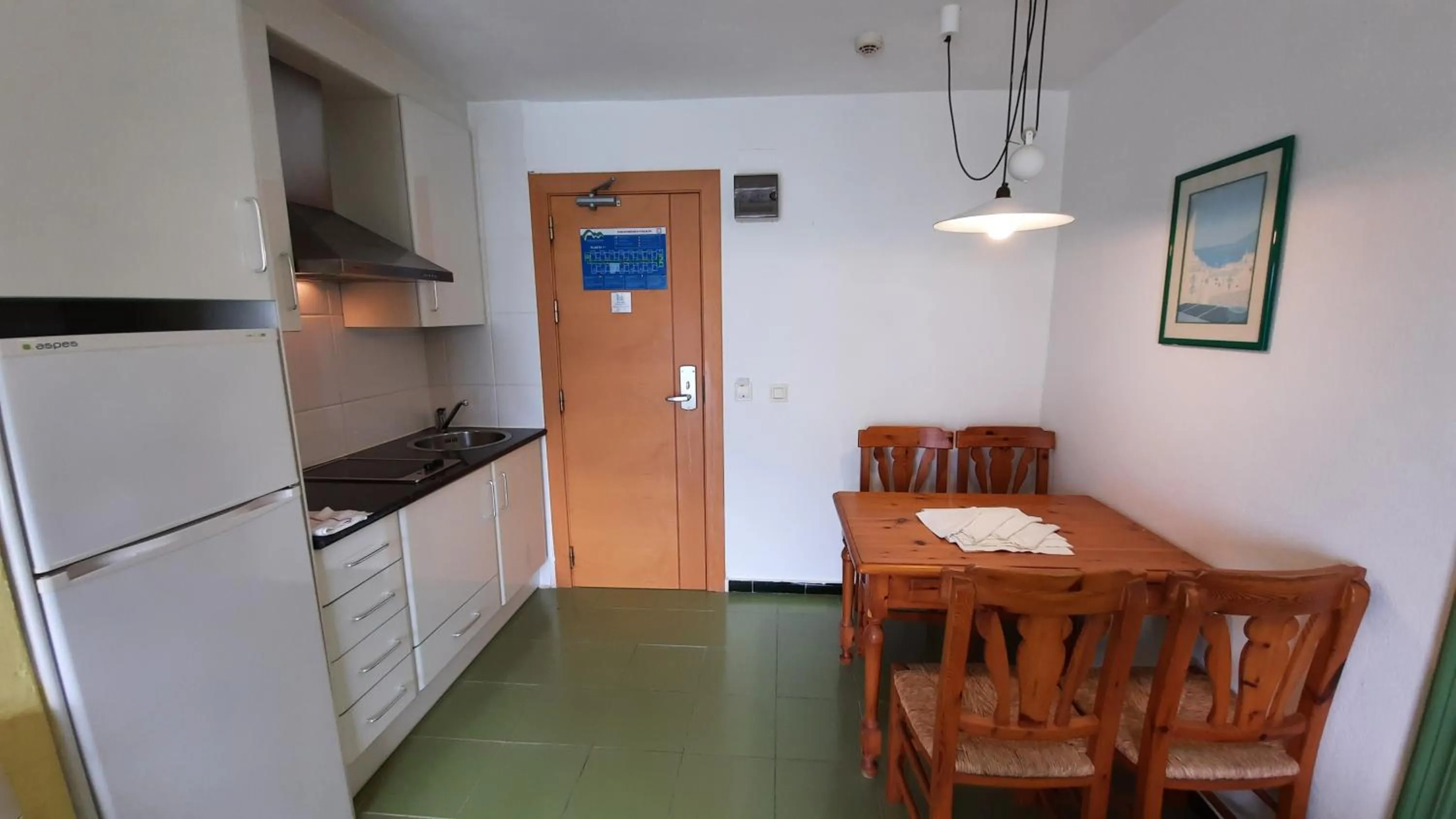 Dining area in Destinos de Sol Roquetas de Mar - Montepío Minería