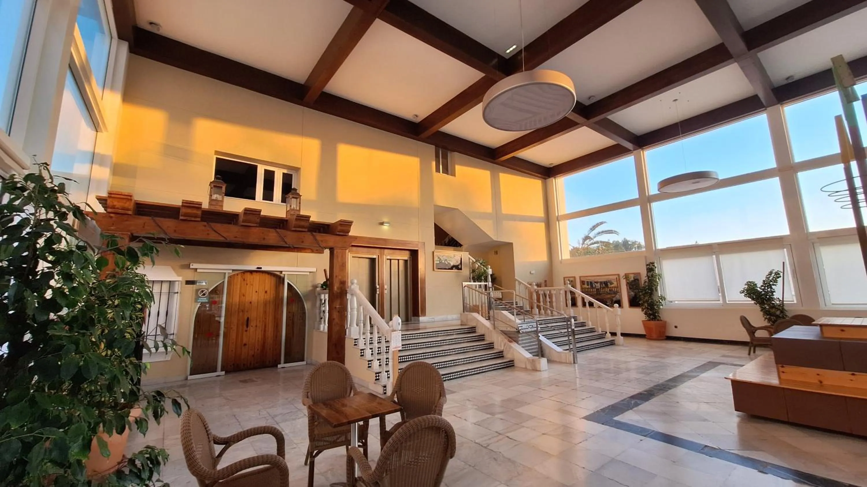 Lobby or reception in Destinos de Sol Roquetas de Mar - Montepío Minería