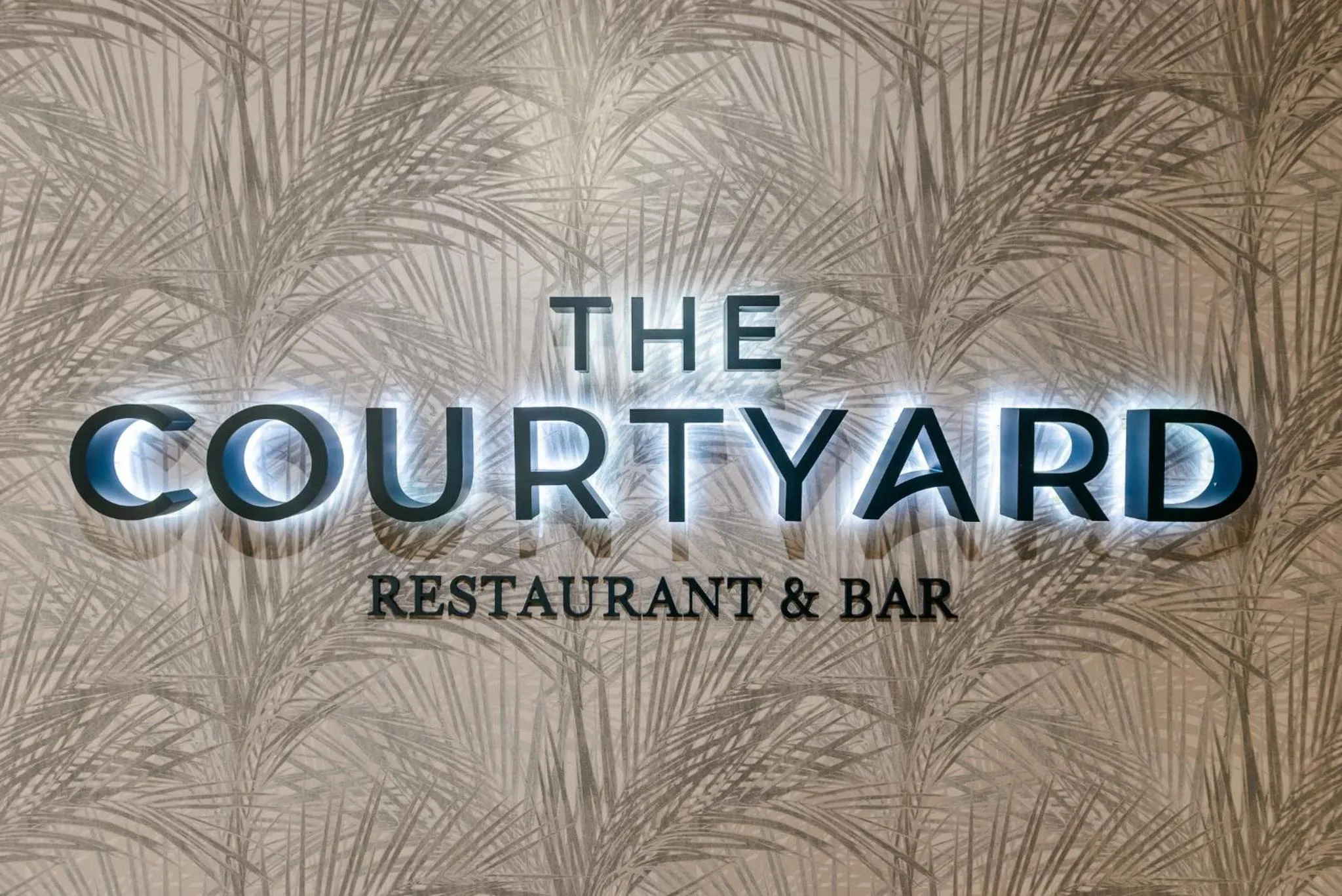 Restaurant/places to eat in Clybaun Hotel