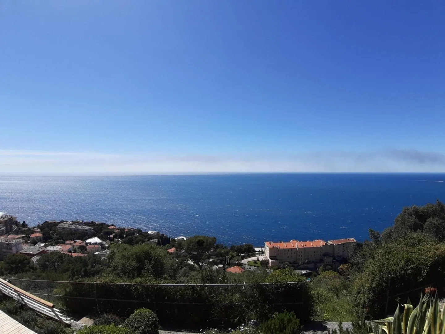 Sea view in Sunny Home Costa Plana-Monaco -Cap D'Ail