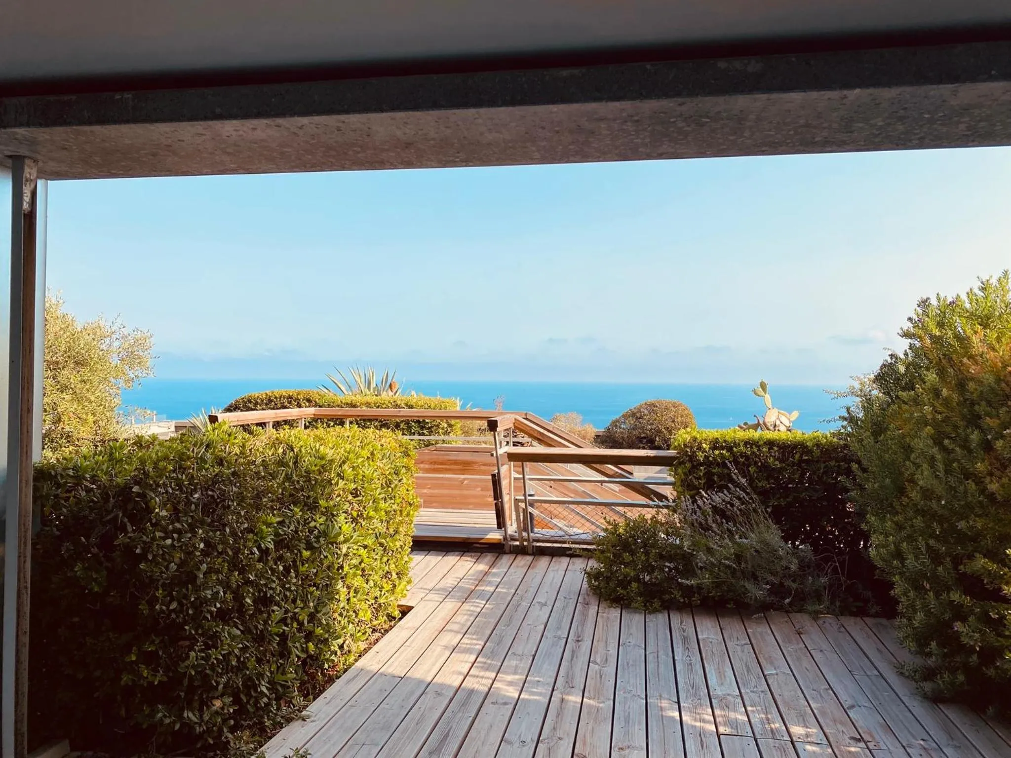 Sea view in Sunny Home Costa Plana-Monaco -Cap D'Ail