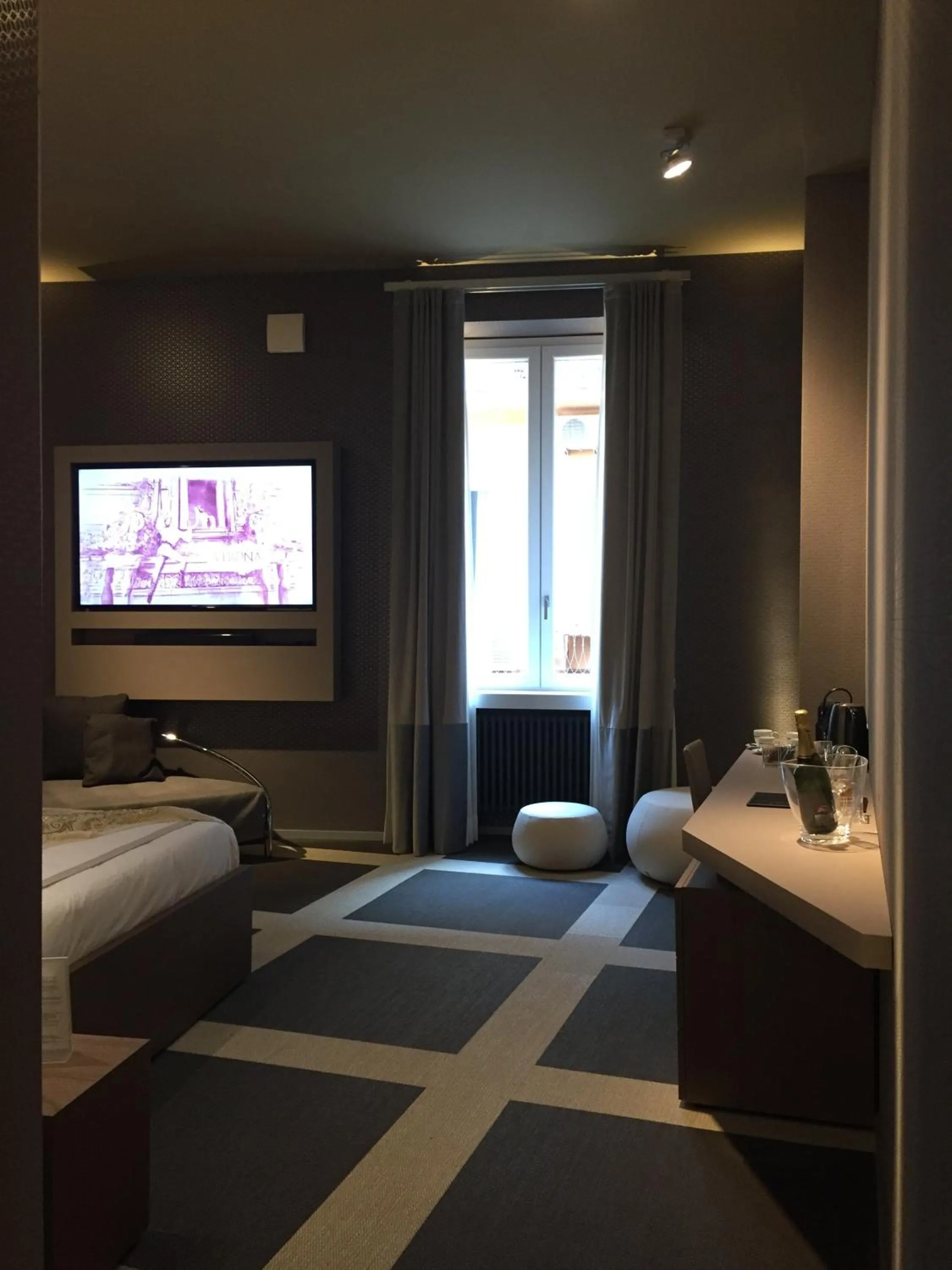 Bedroom, Bed in Private Luxury Suites