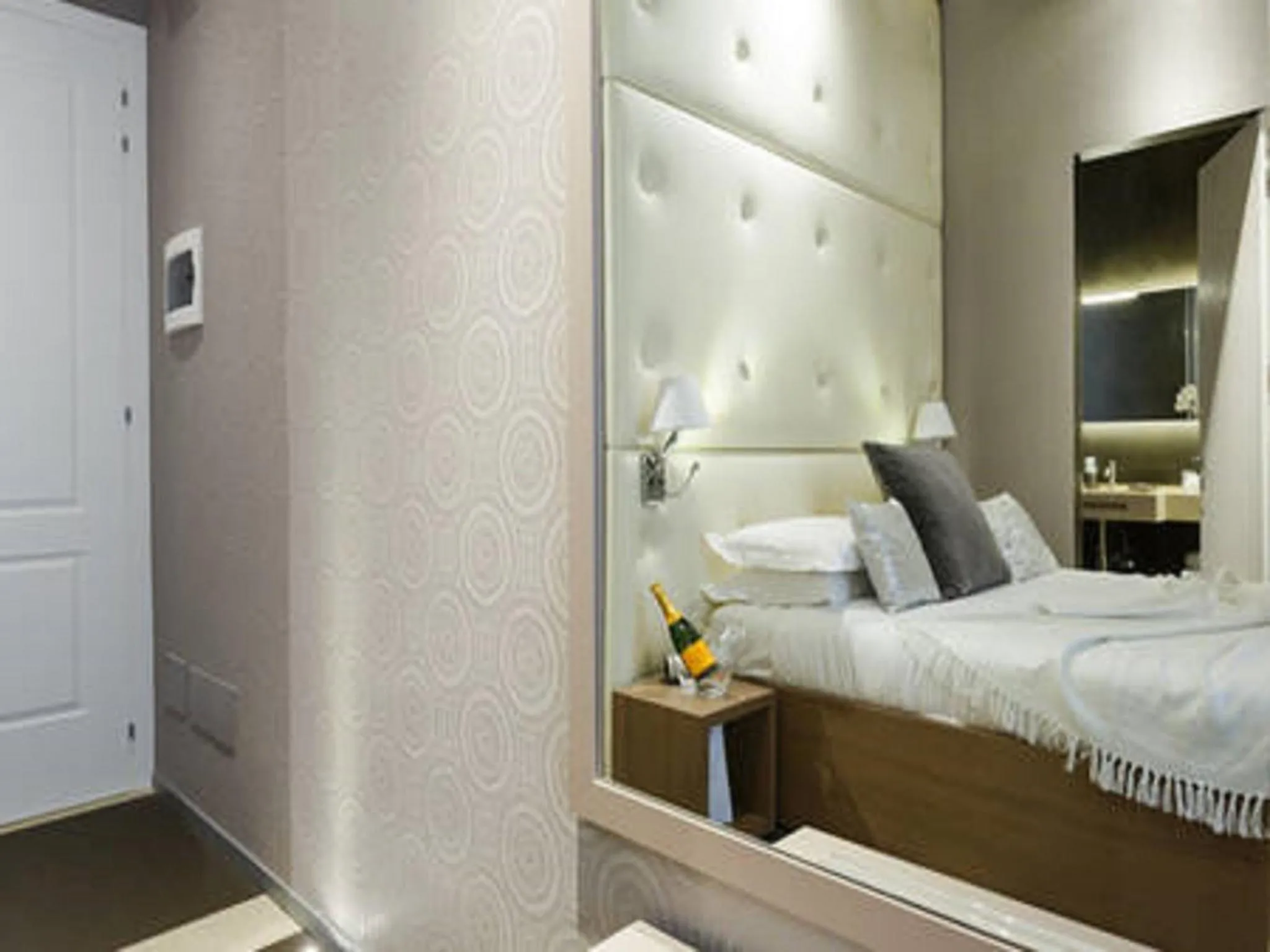 Bed in Private Luxury Suites